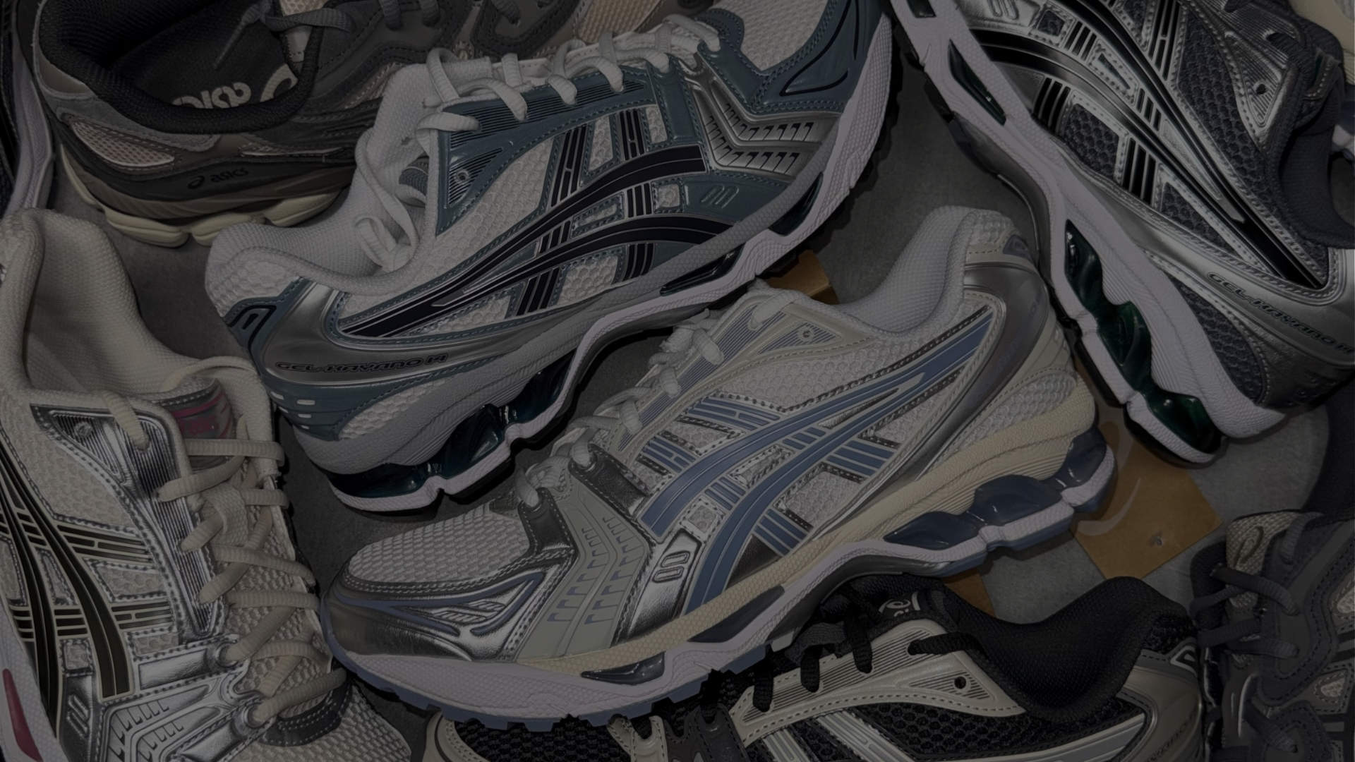 ASICS COLLECTION