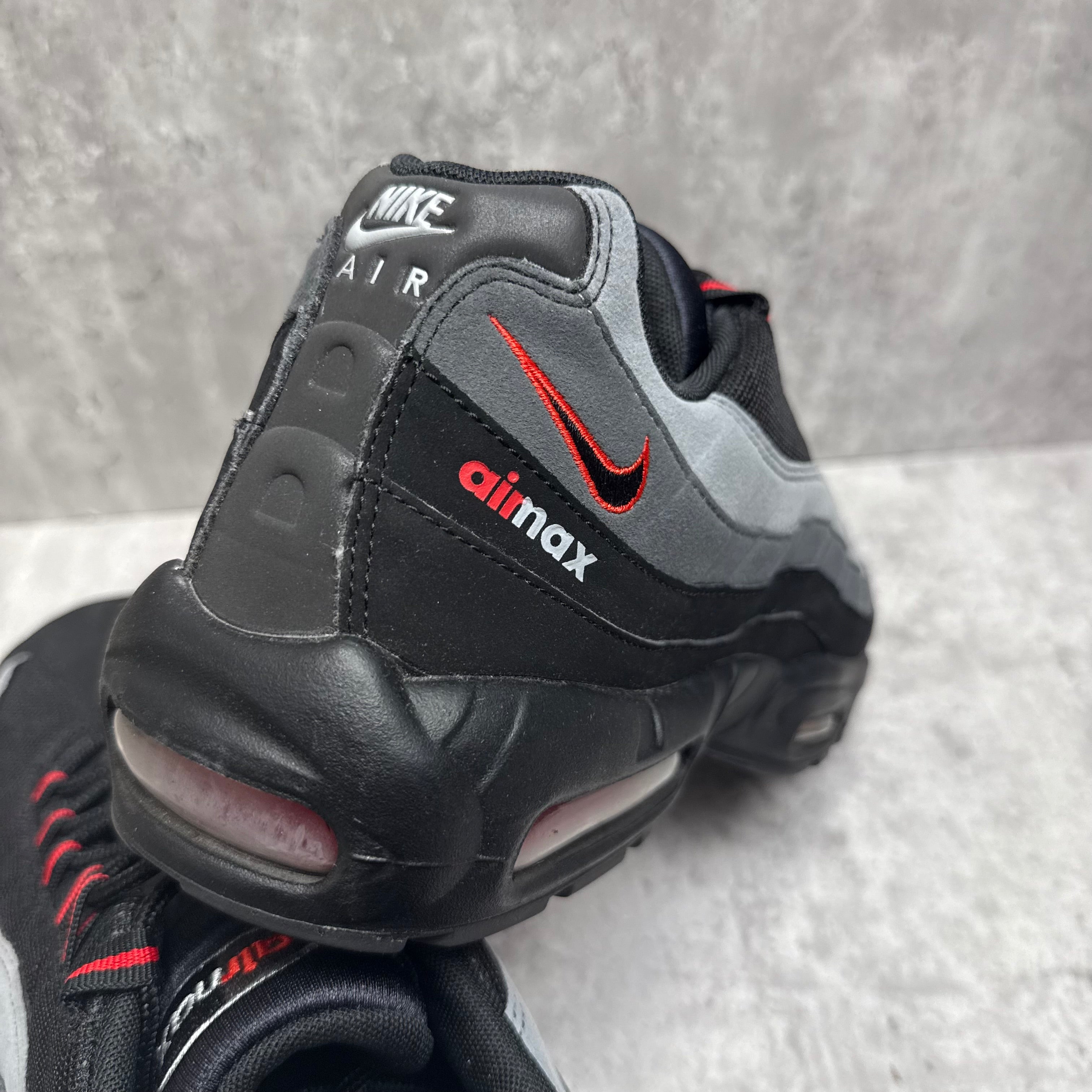 Nike Airmax 95 Retro Logo Chilli