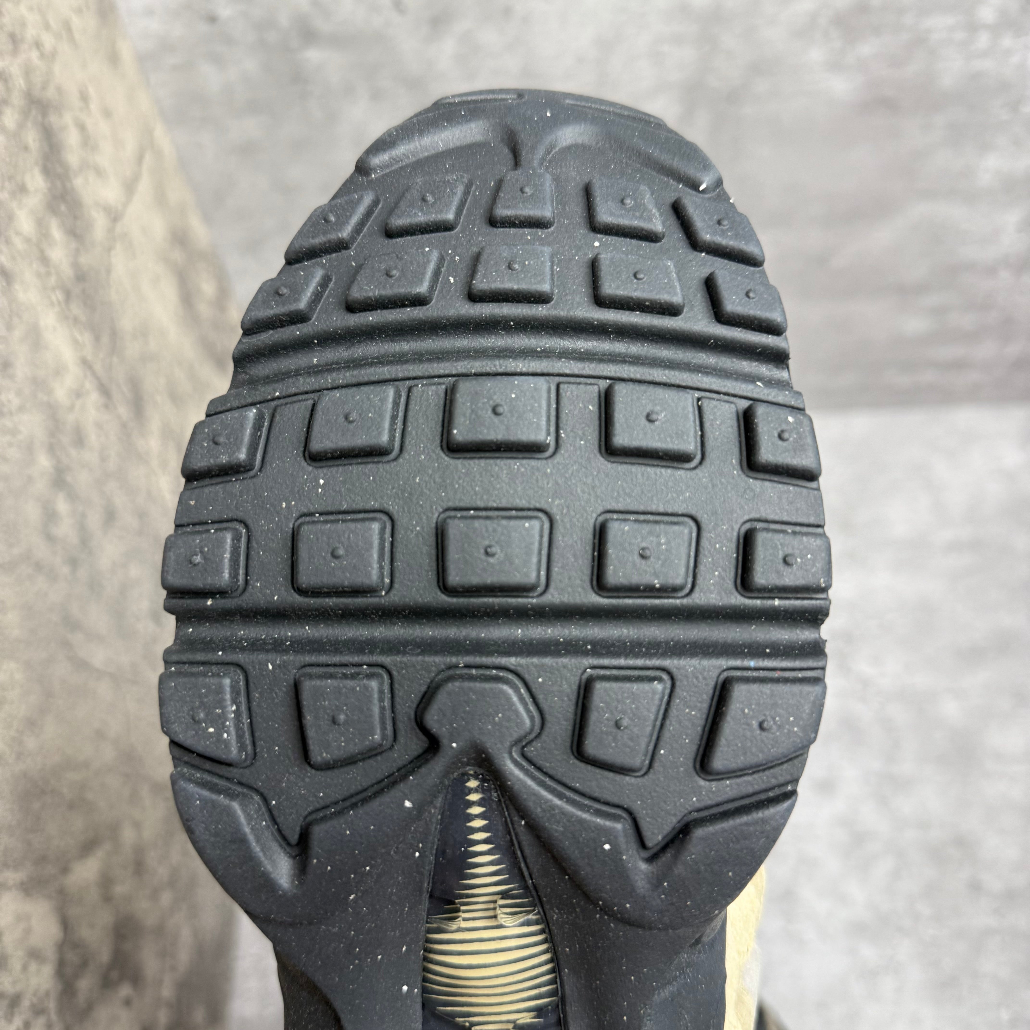 Nike Airmax 95 Topographic
