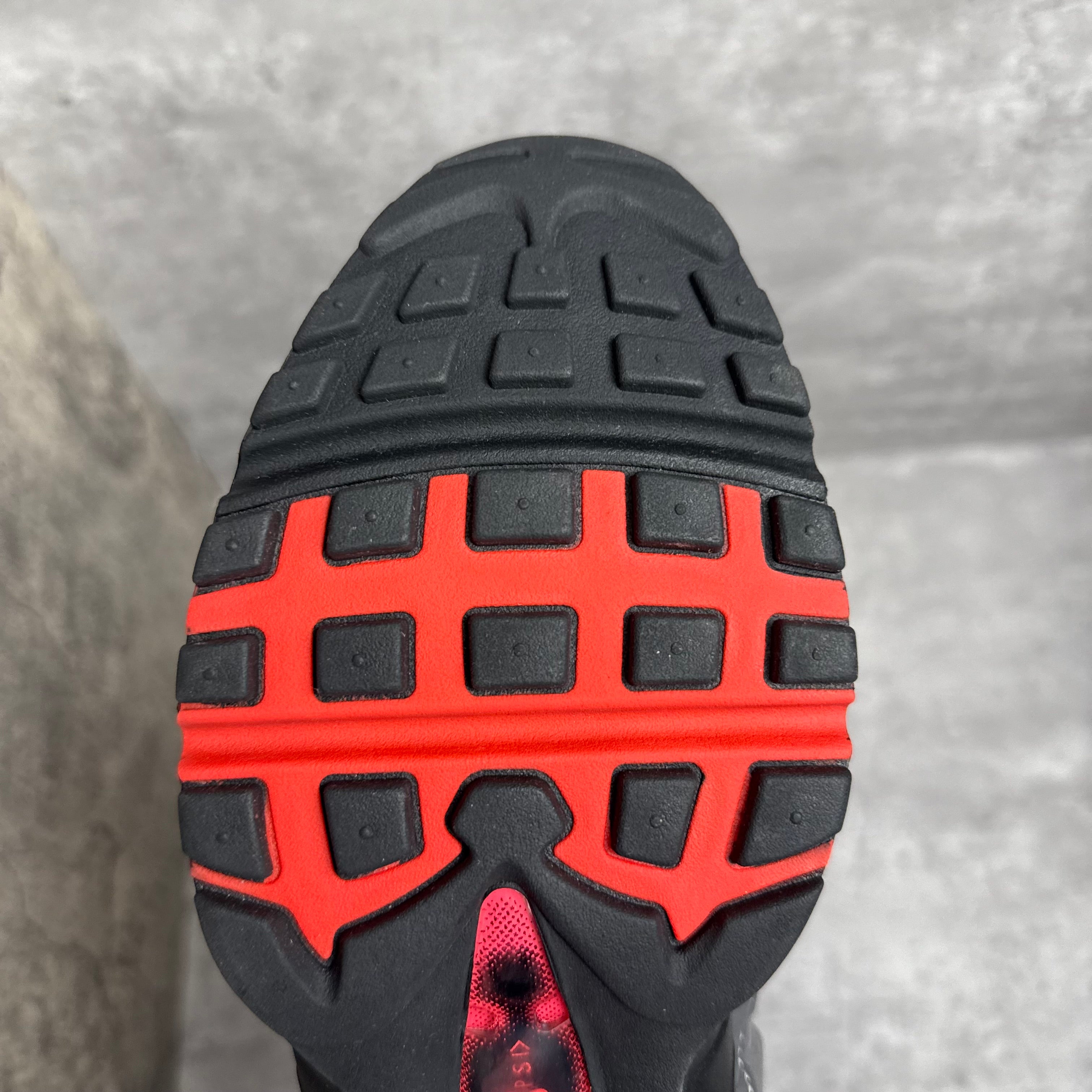 Nike Airmax 95 Solar Red 2018 - Cheshire Creps