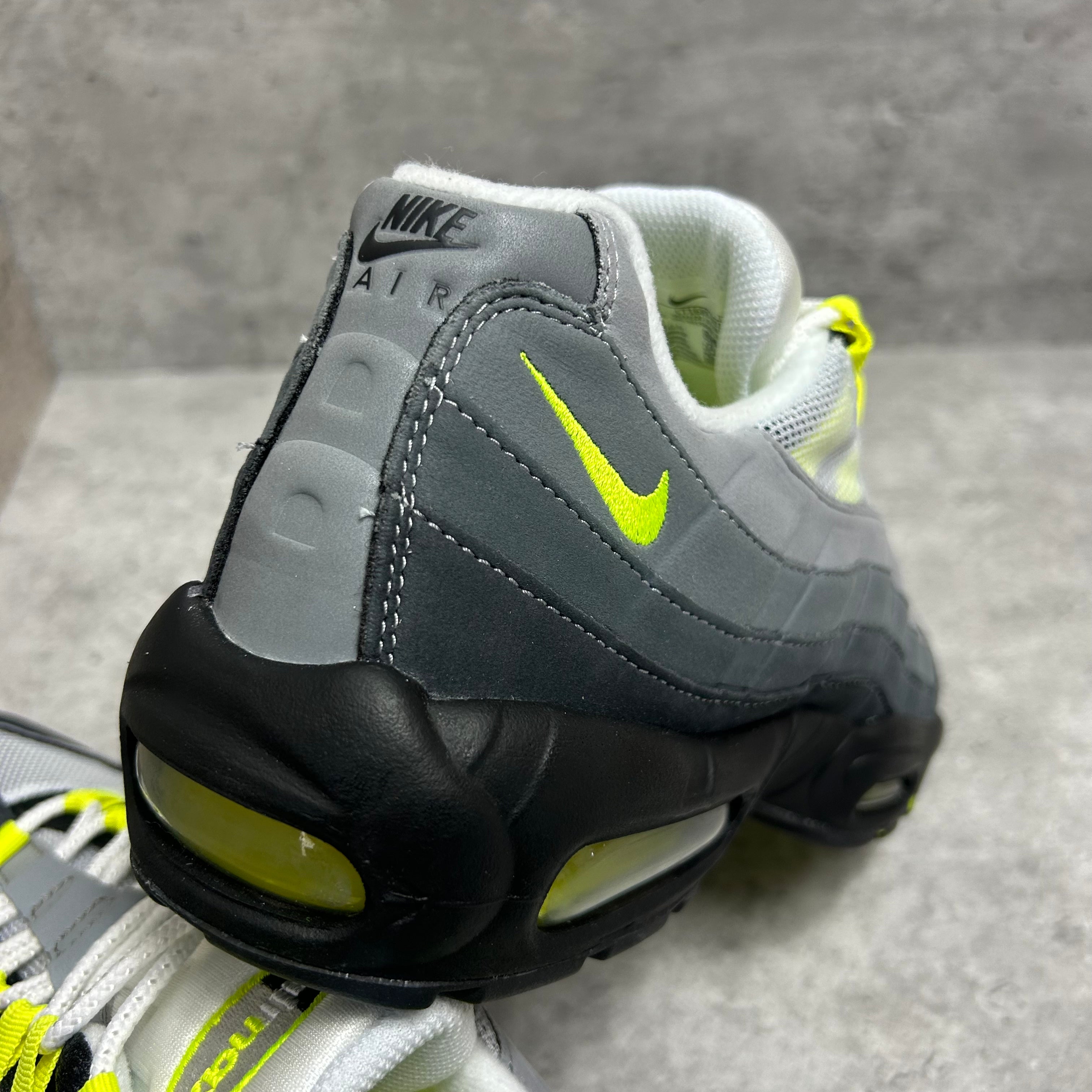 Nike Airmax 95 Neon 2020 - Cheshire Creps