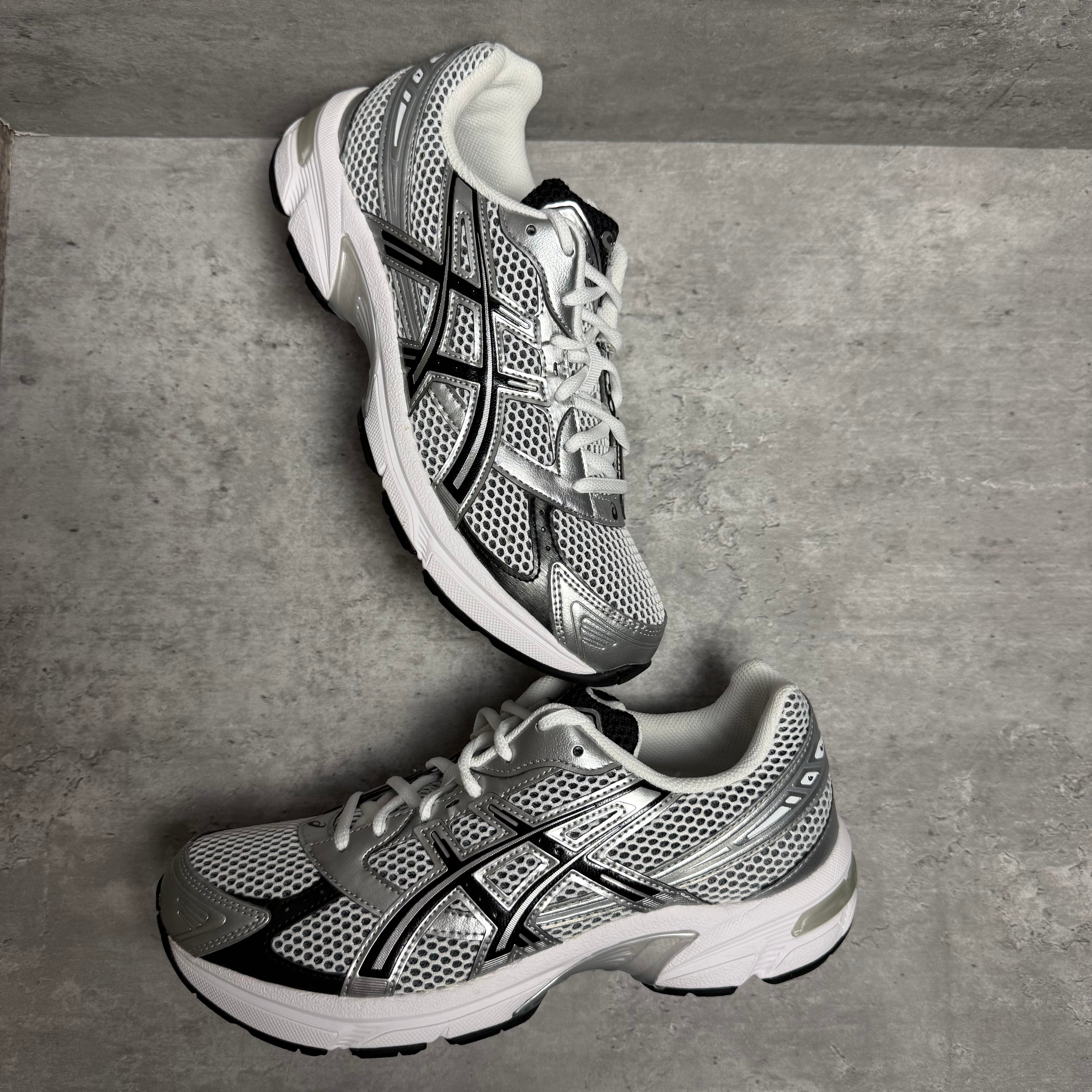 ASICS Gel-1130 White / Black - Cheshire Creps