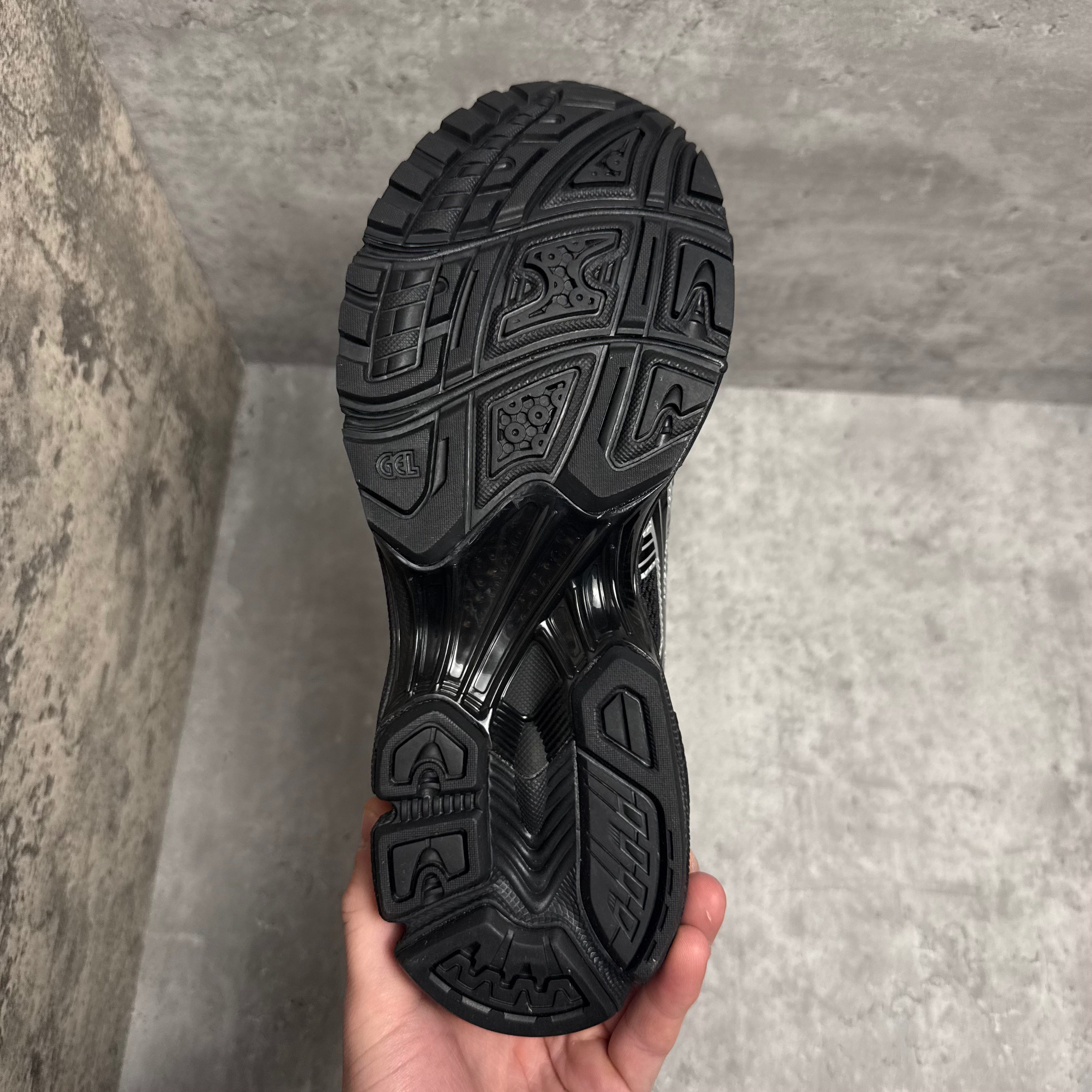 ASICS Gel-Kayano 14 Black / Pure Silver - Cheshire Creps