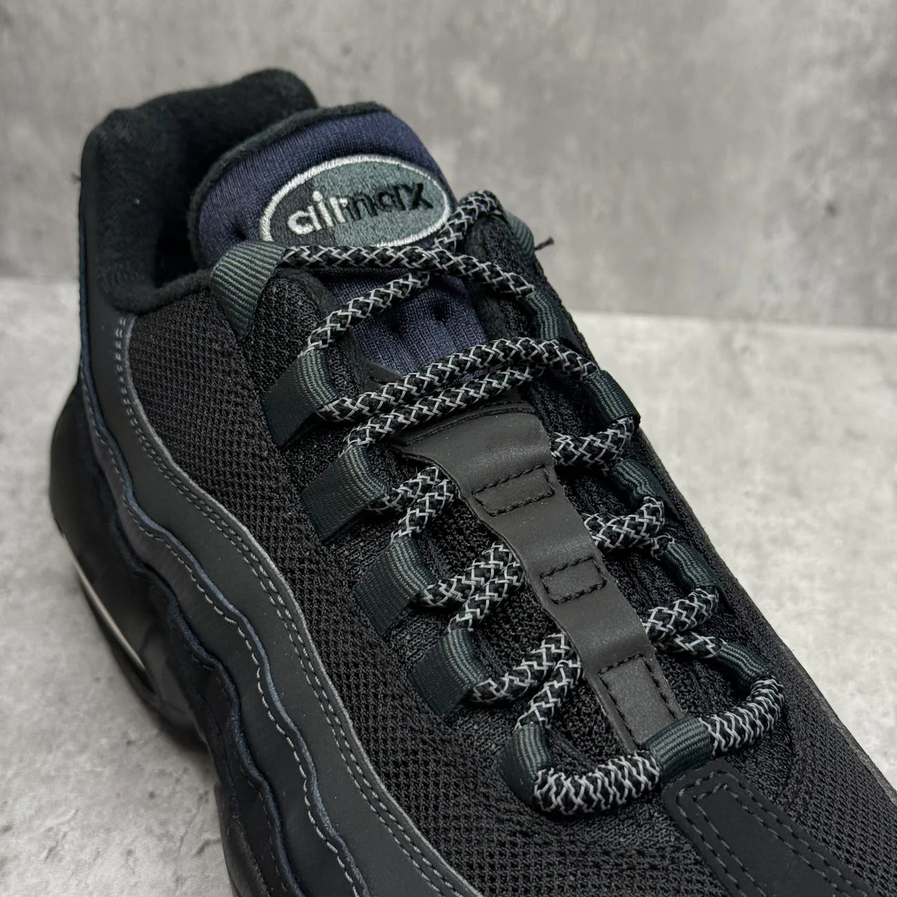 Airmax 95 Laces Dark Anthracite - 3M Reflective - Cheshire Creps