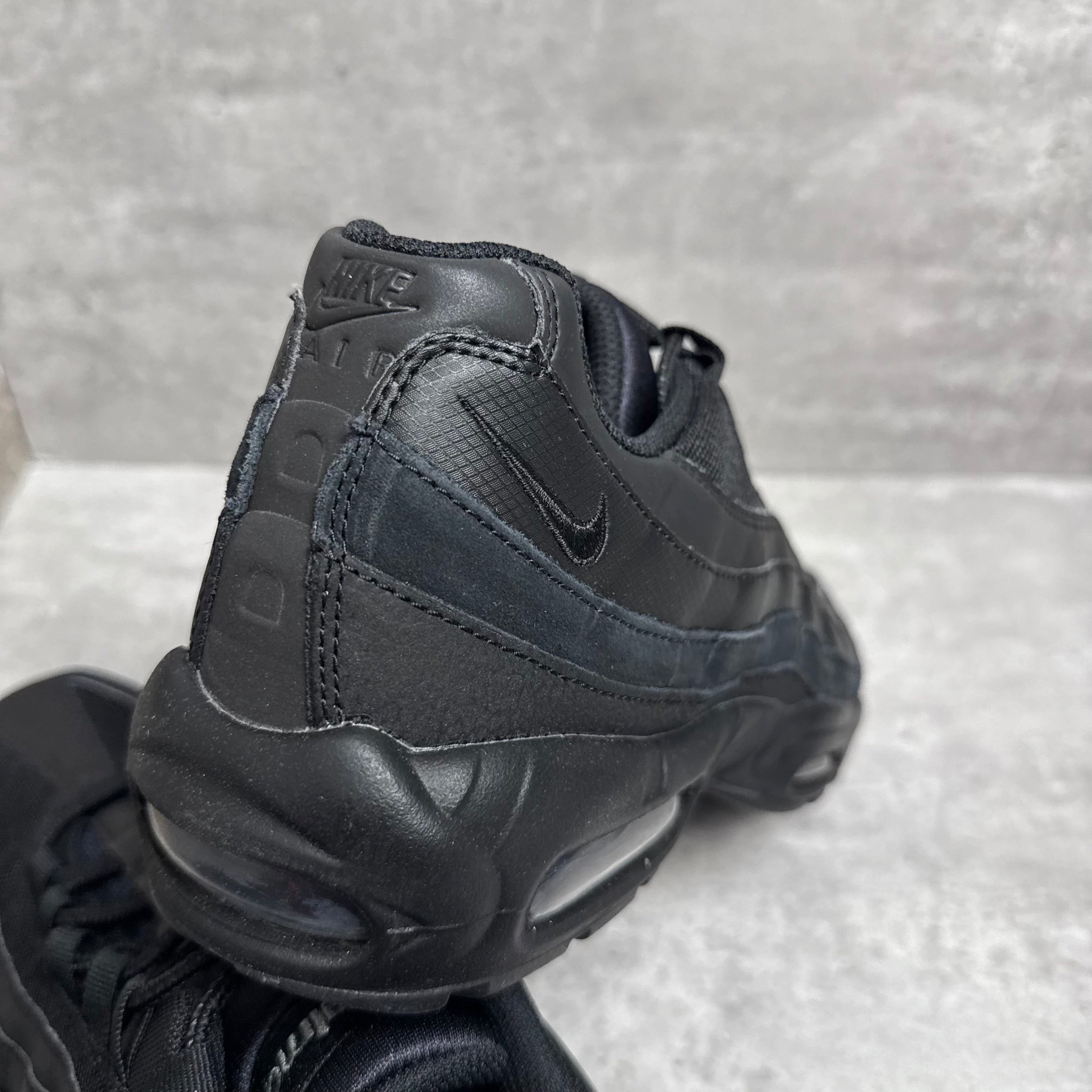 Nike Airmax 95 Triple Black