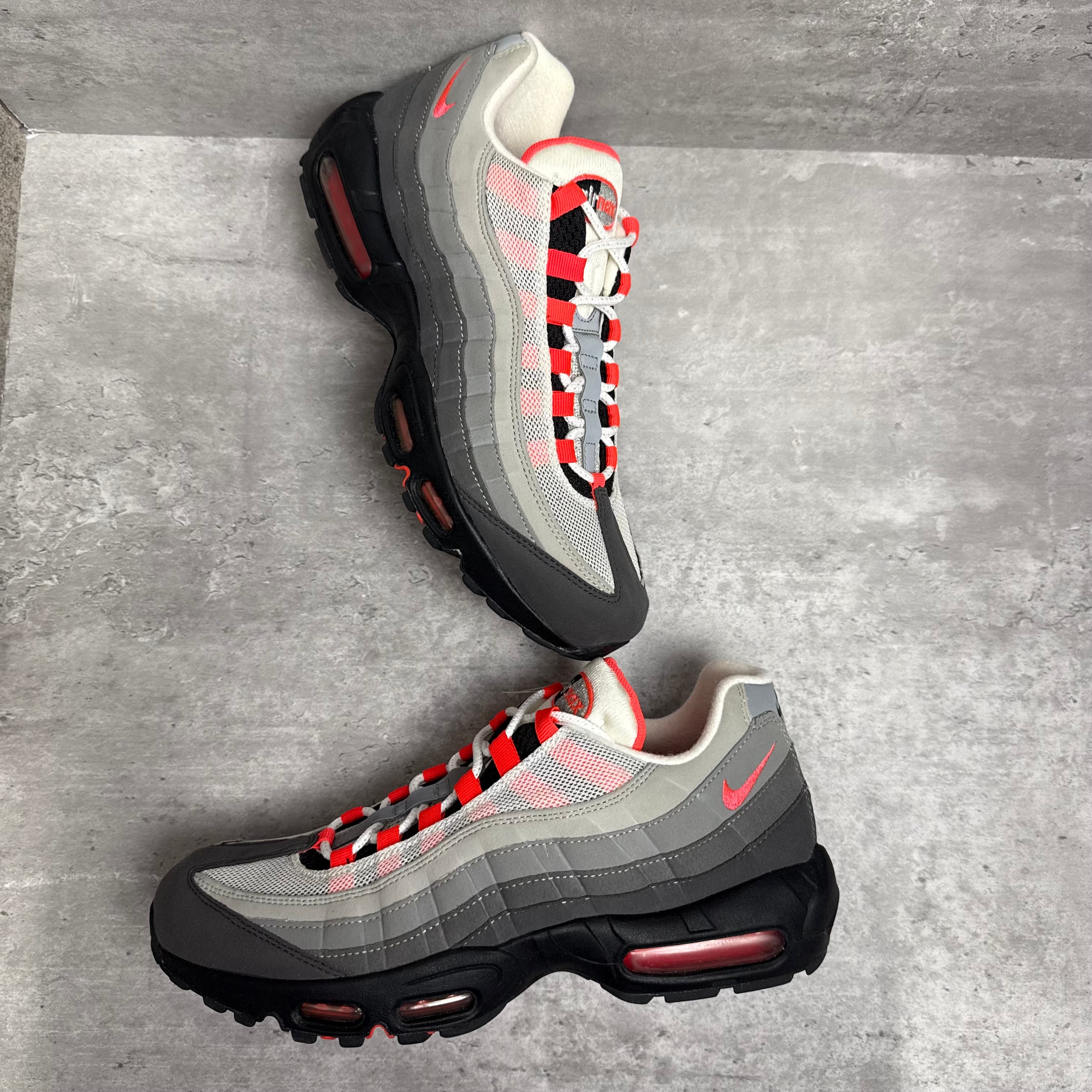 Nike Airmax 95 Solar Red 2018 - Cheshire Creps