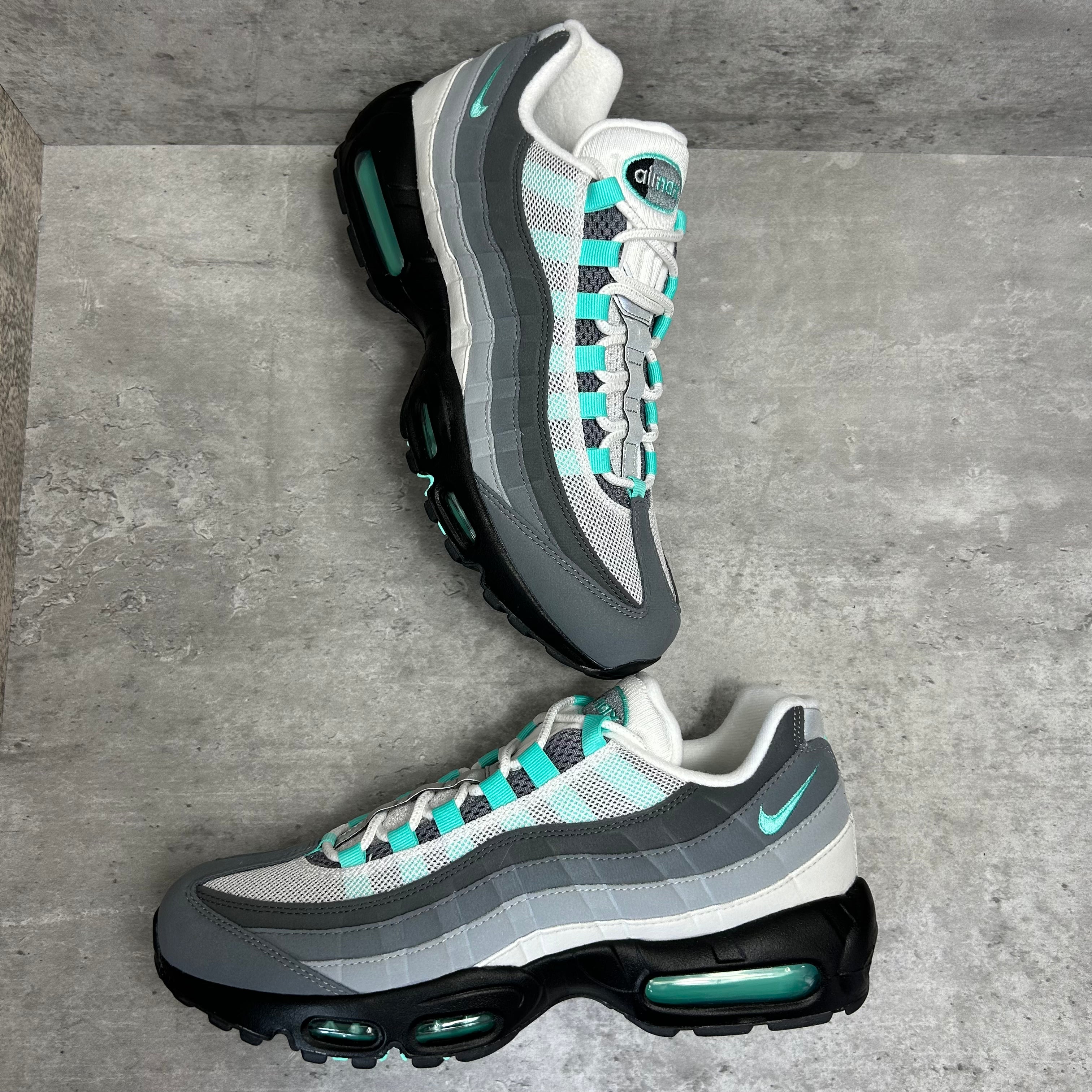 Hyper jade air max 95 hotsell