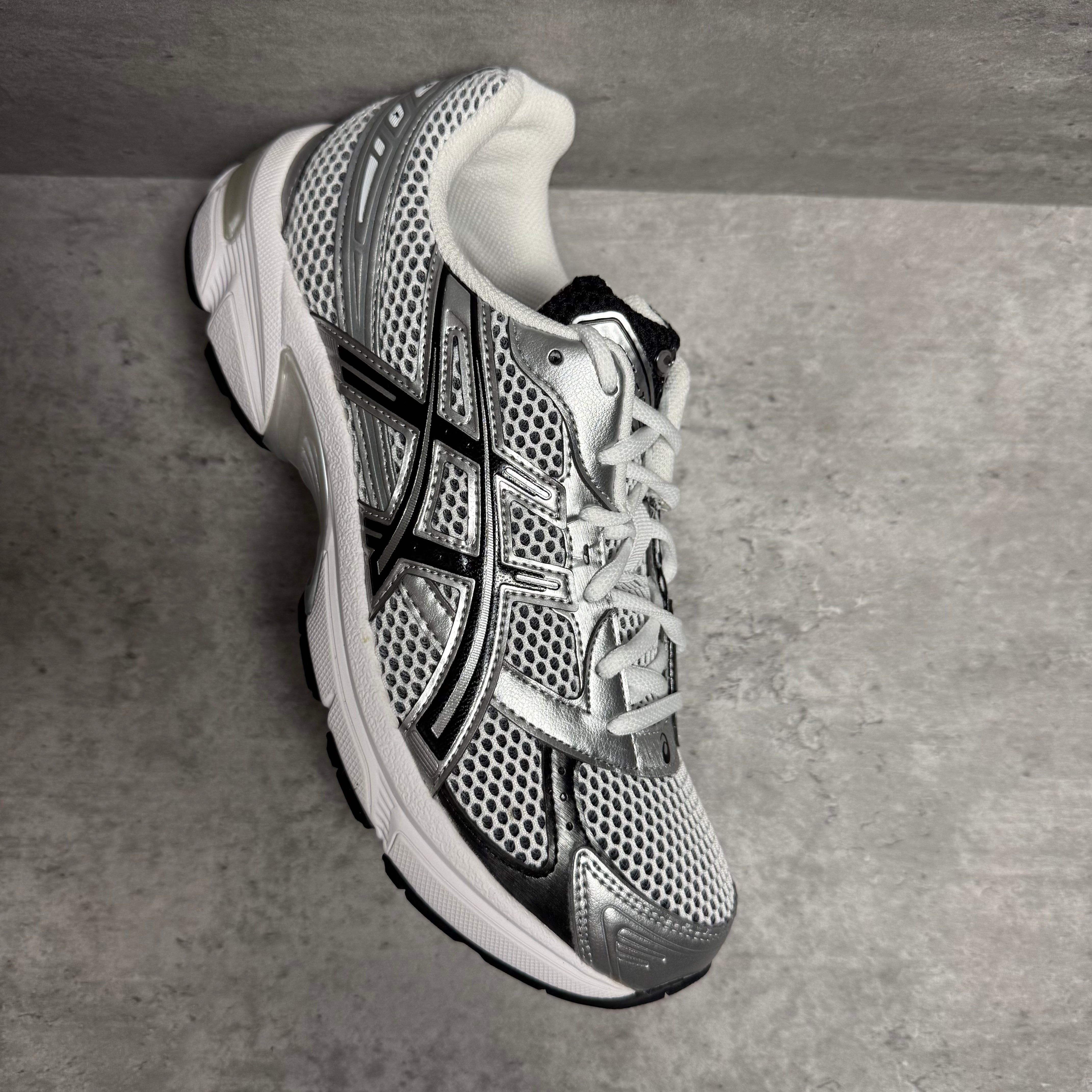 ASICS Gel-1130 White / Black