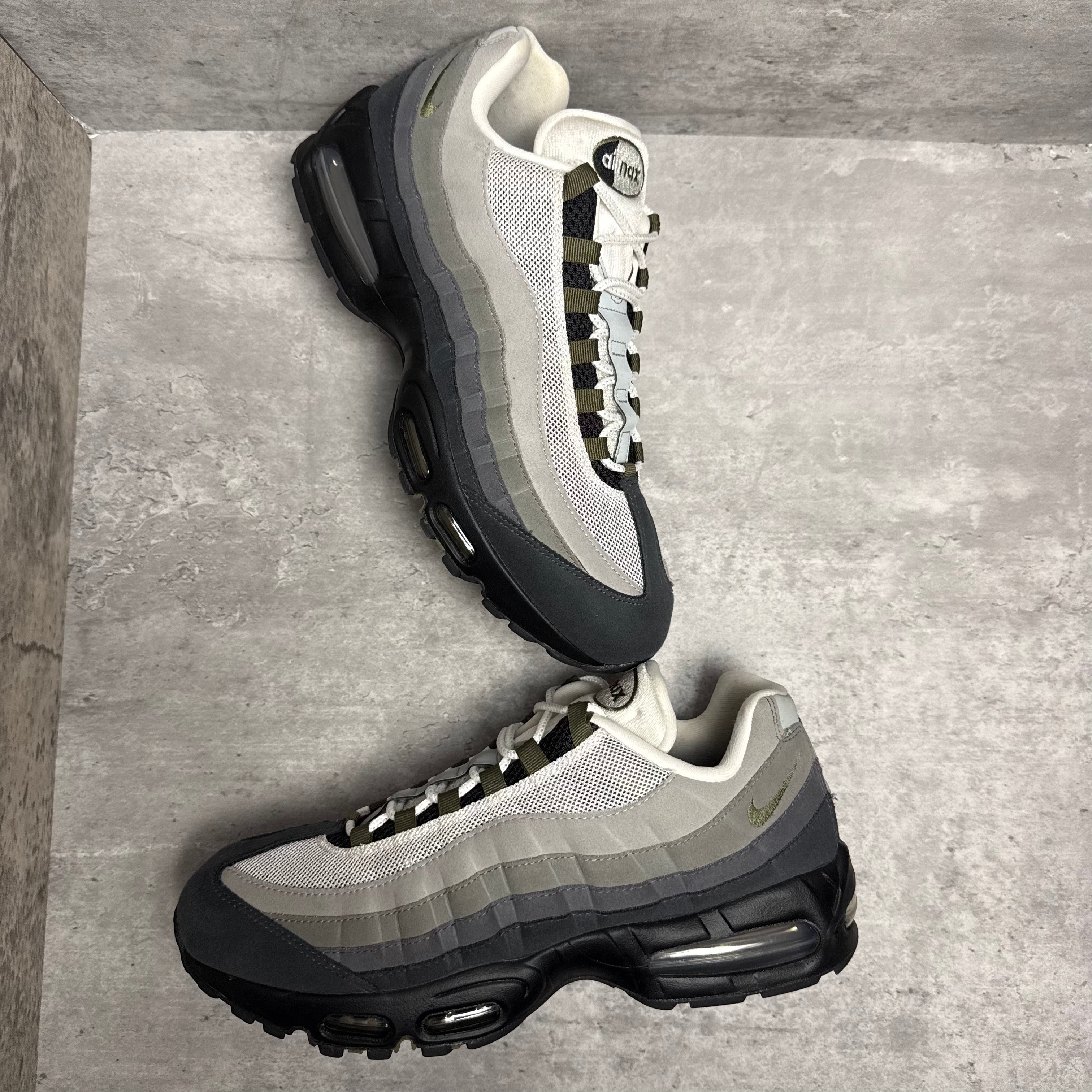 Nike Airmax 95 Medium Olive