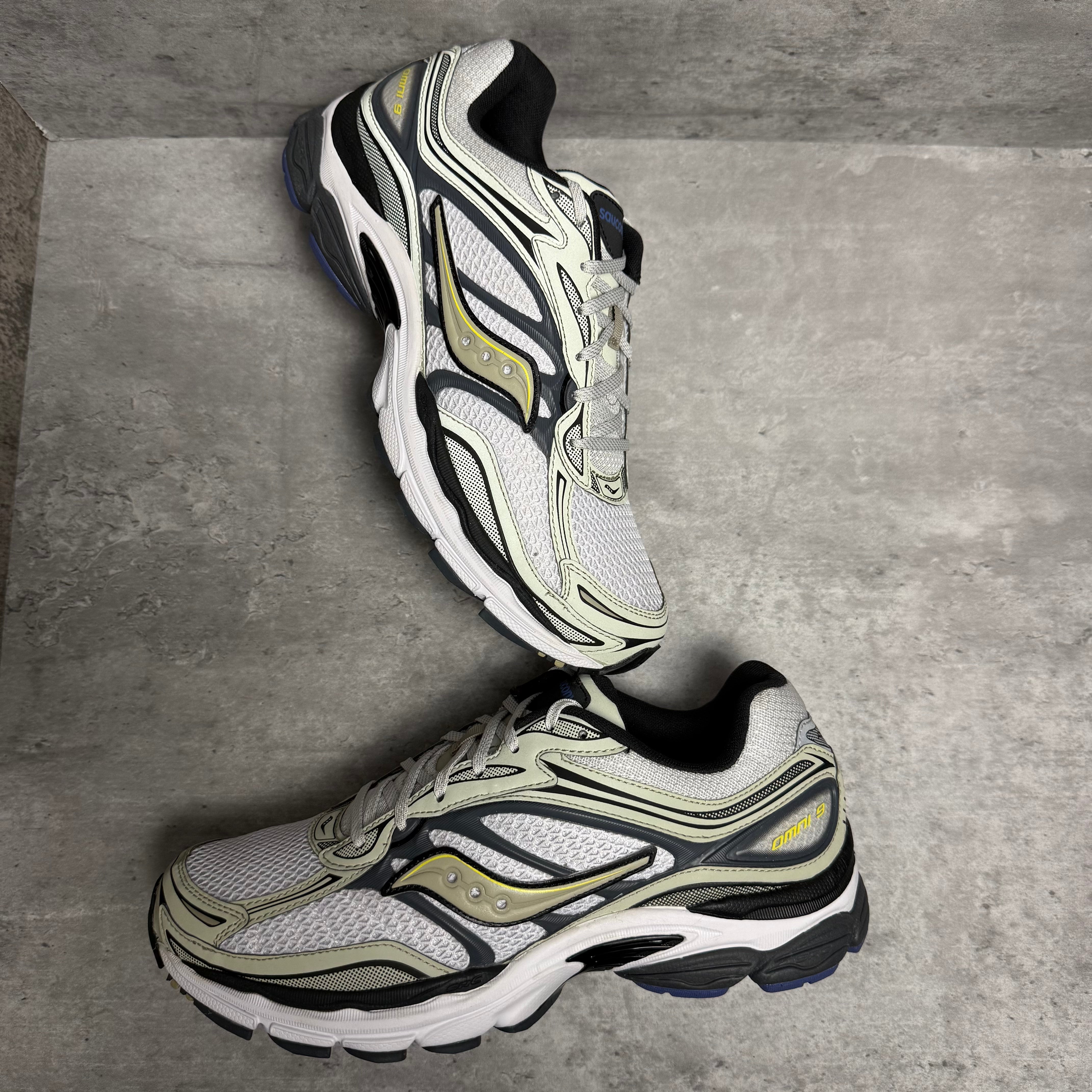Saucony Pro Grid Omni 9 Volt Navy