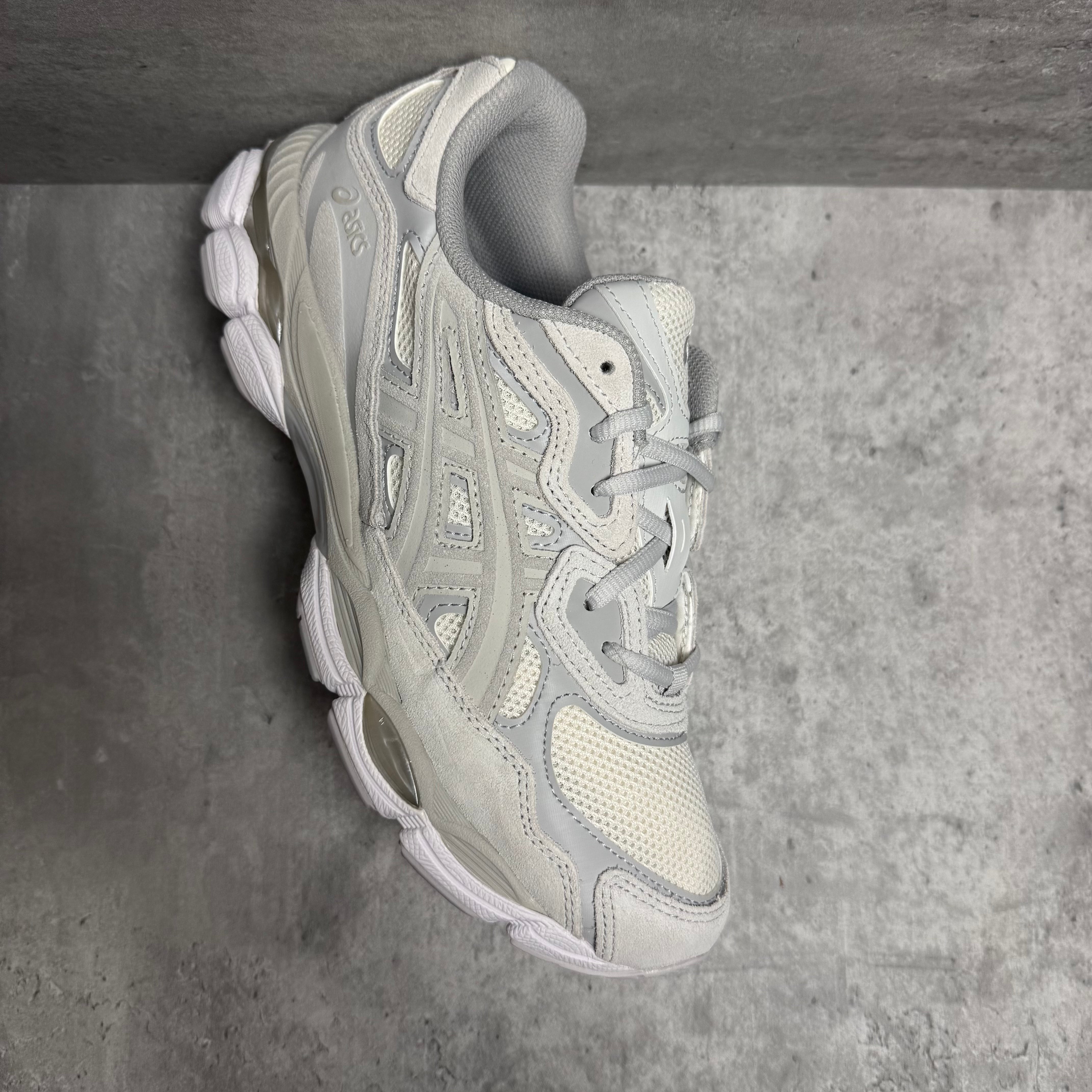 ASICS Gel-NYC Cream Cloud Grey