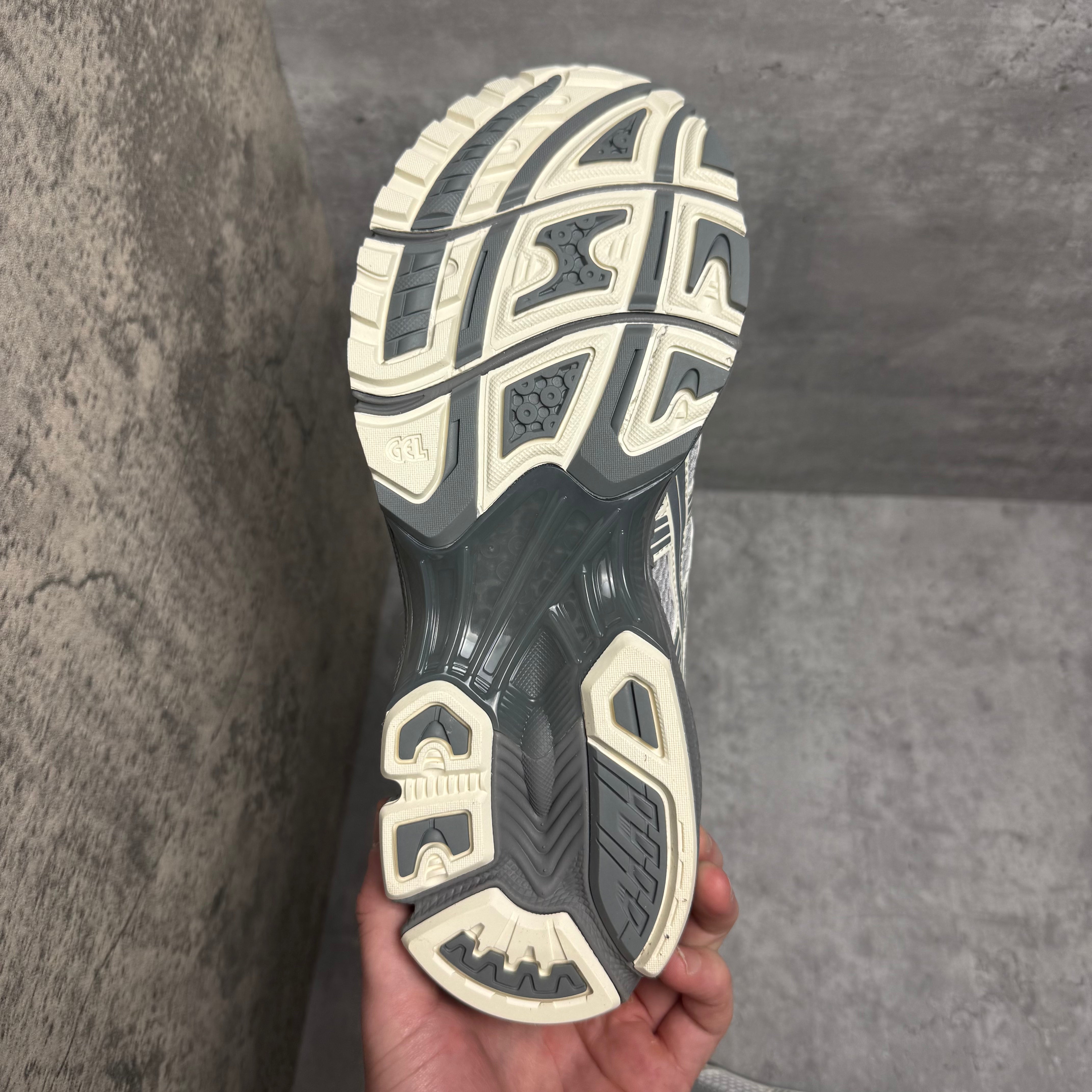 ASICS Gel-Kayano 14 Concrete Pure Silver