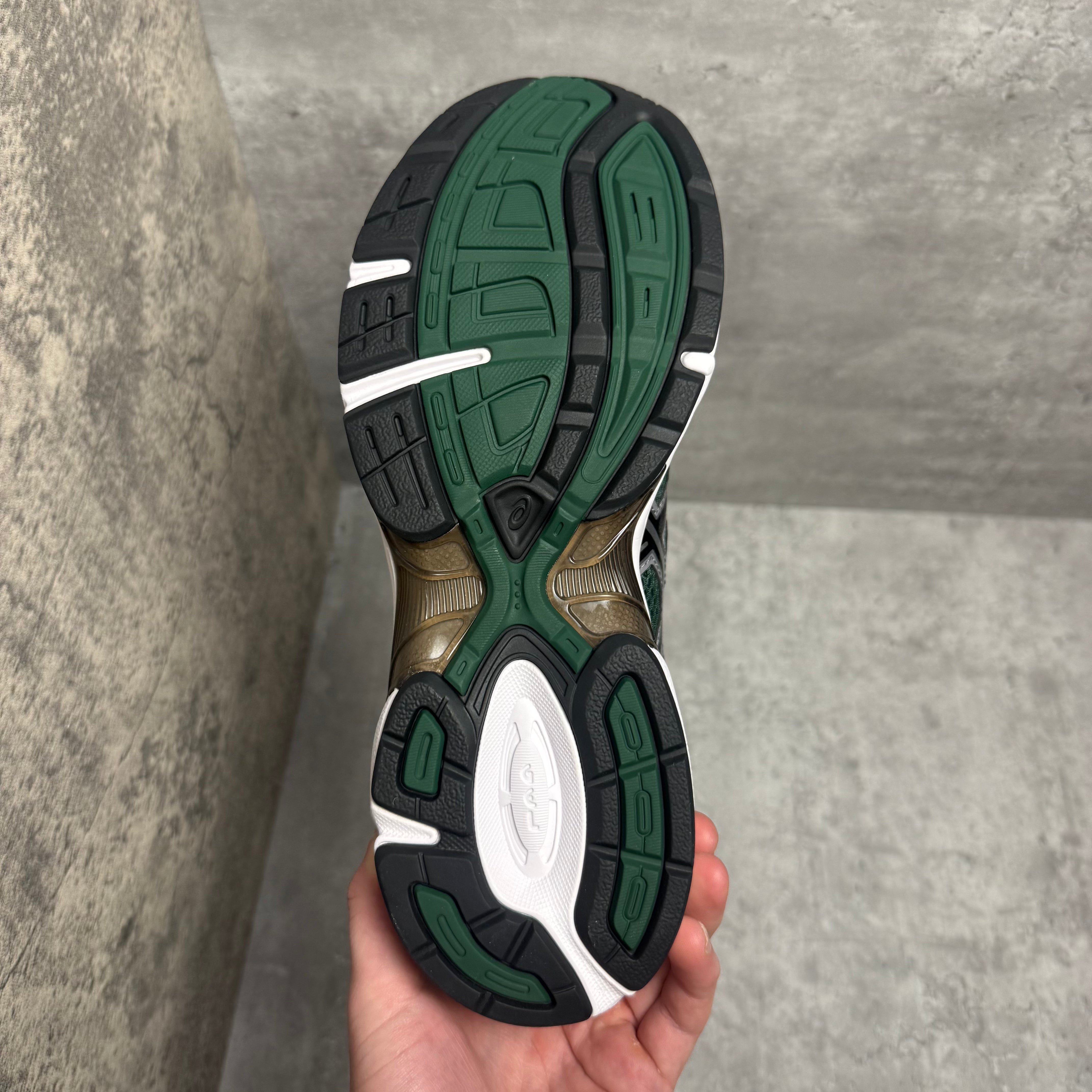 ASICS Gel-1130 Evergreen Black