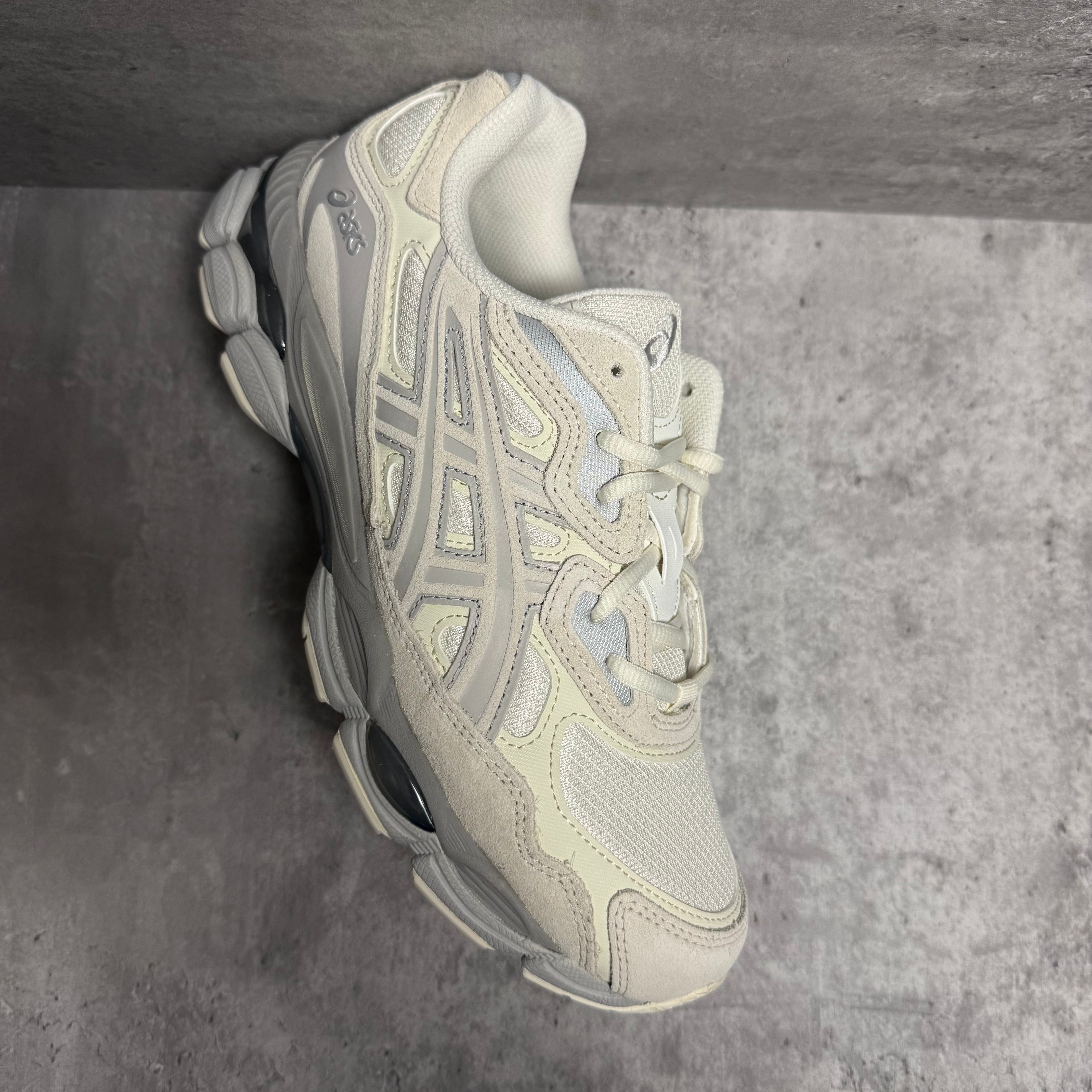 ASICS Gel-NYC Cream Grey