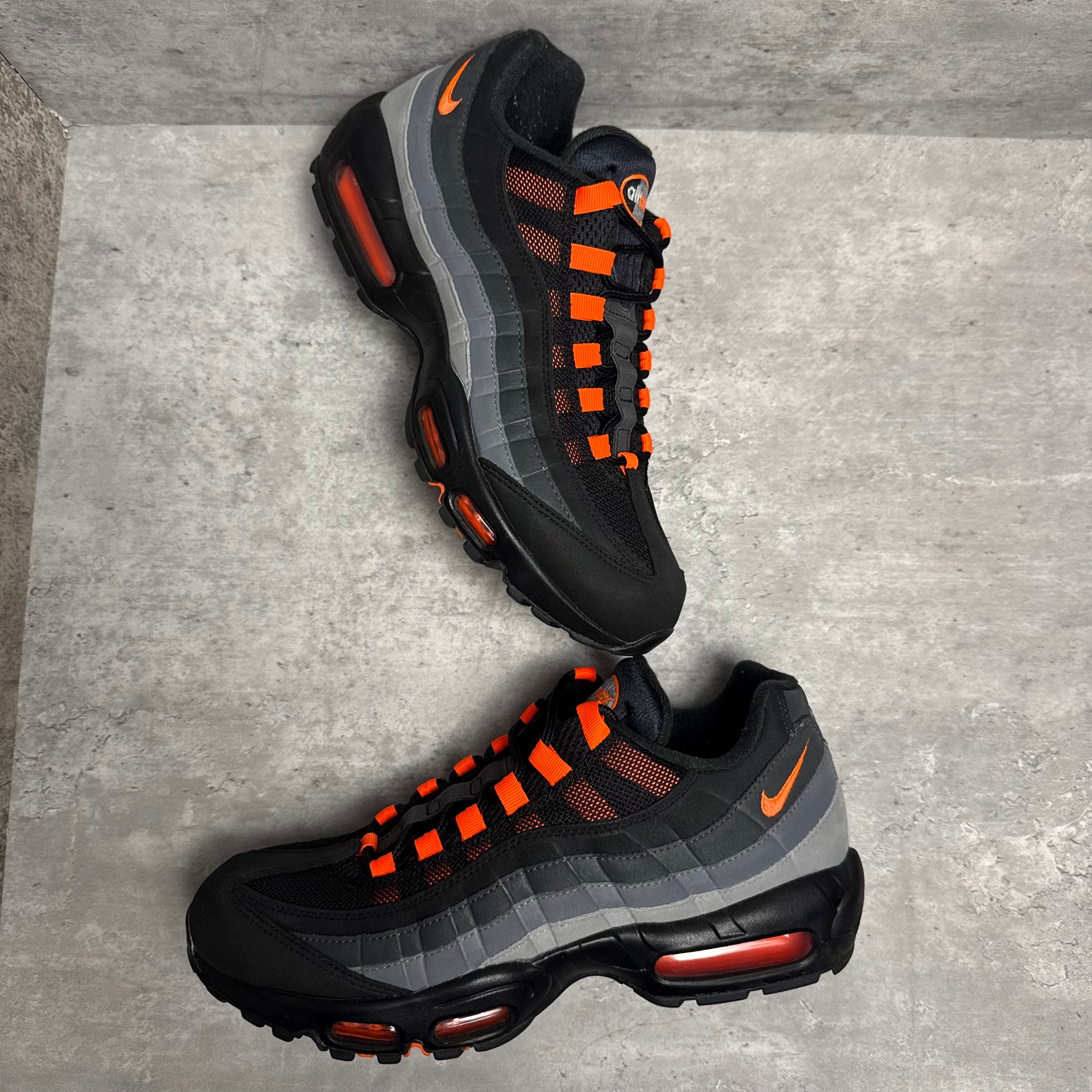 Nike Airmax 95 Hyper Crimson