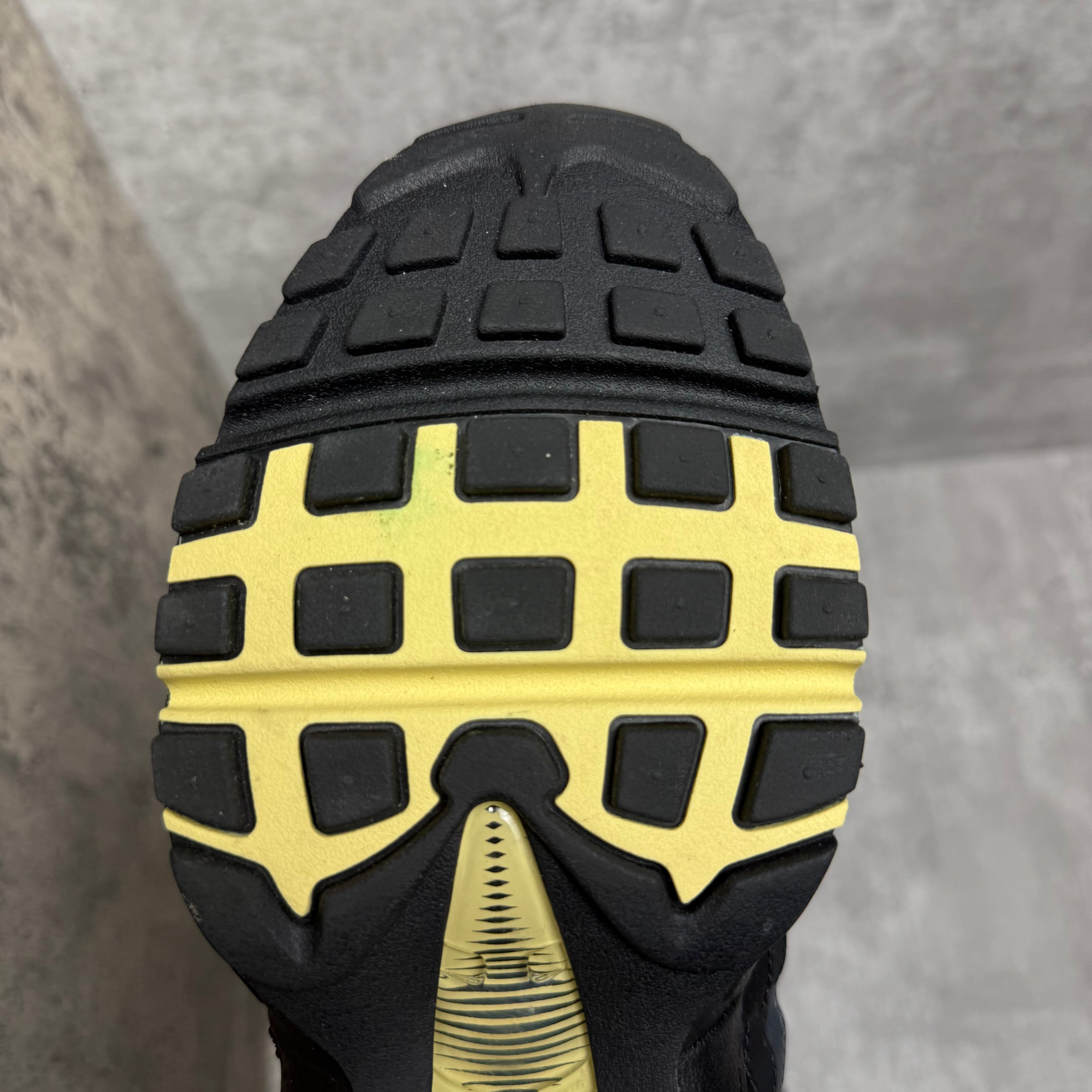 Nike Airmax 95 Buff Gold