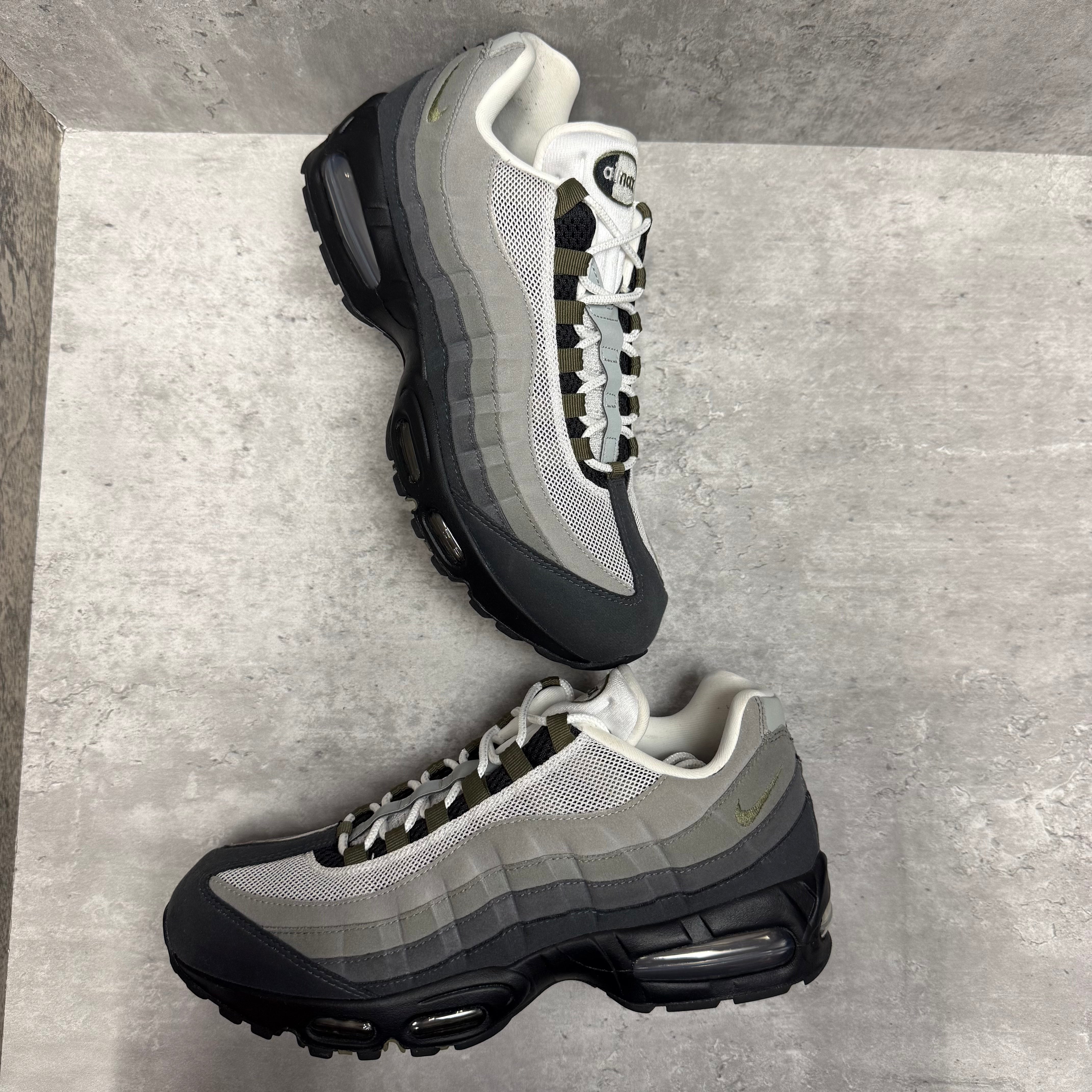 Nike Airmax 95 Medium Olive