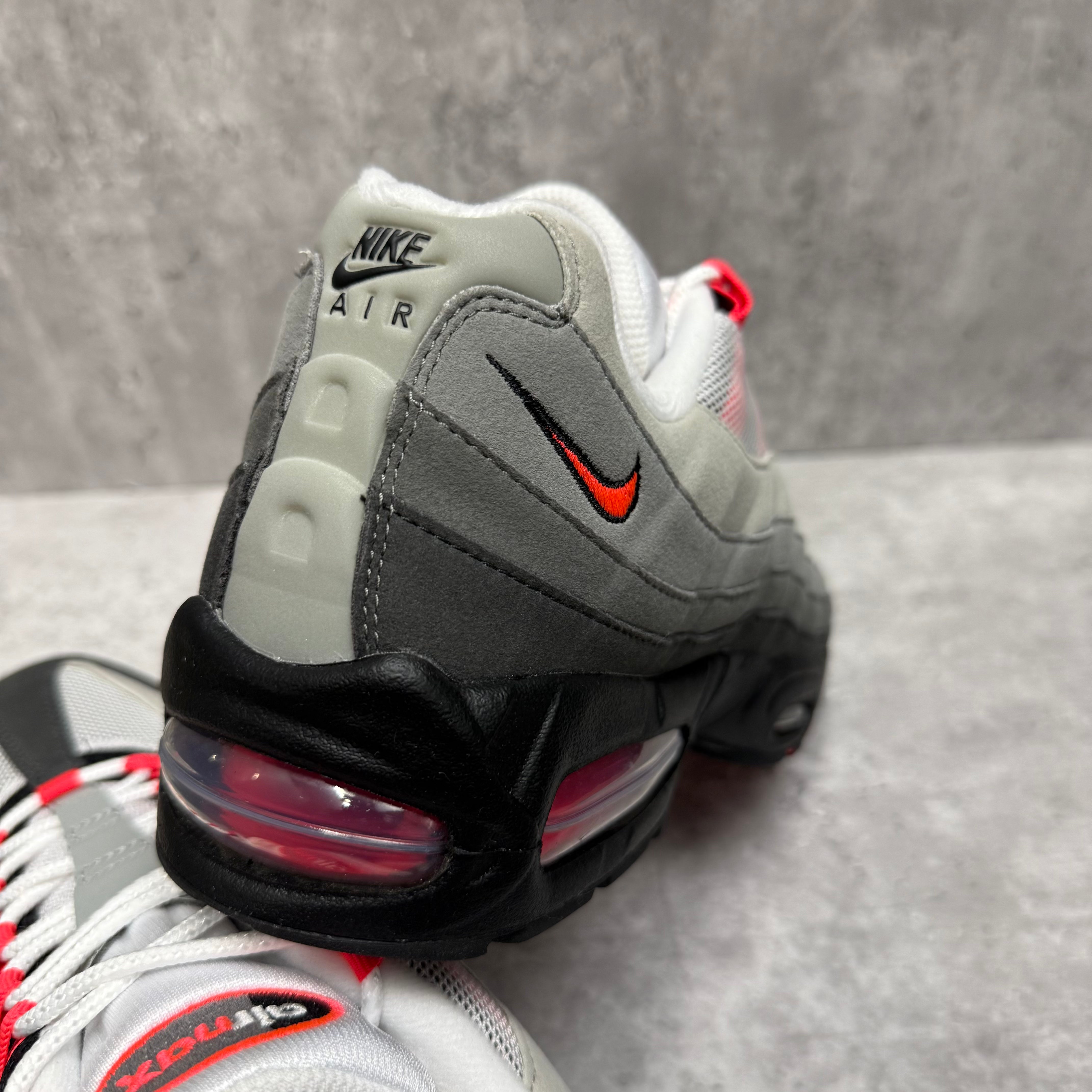 Nike Airmax 95 Solar Red