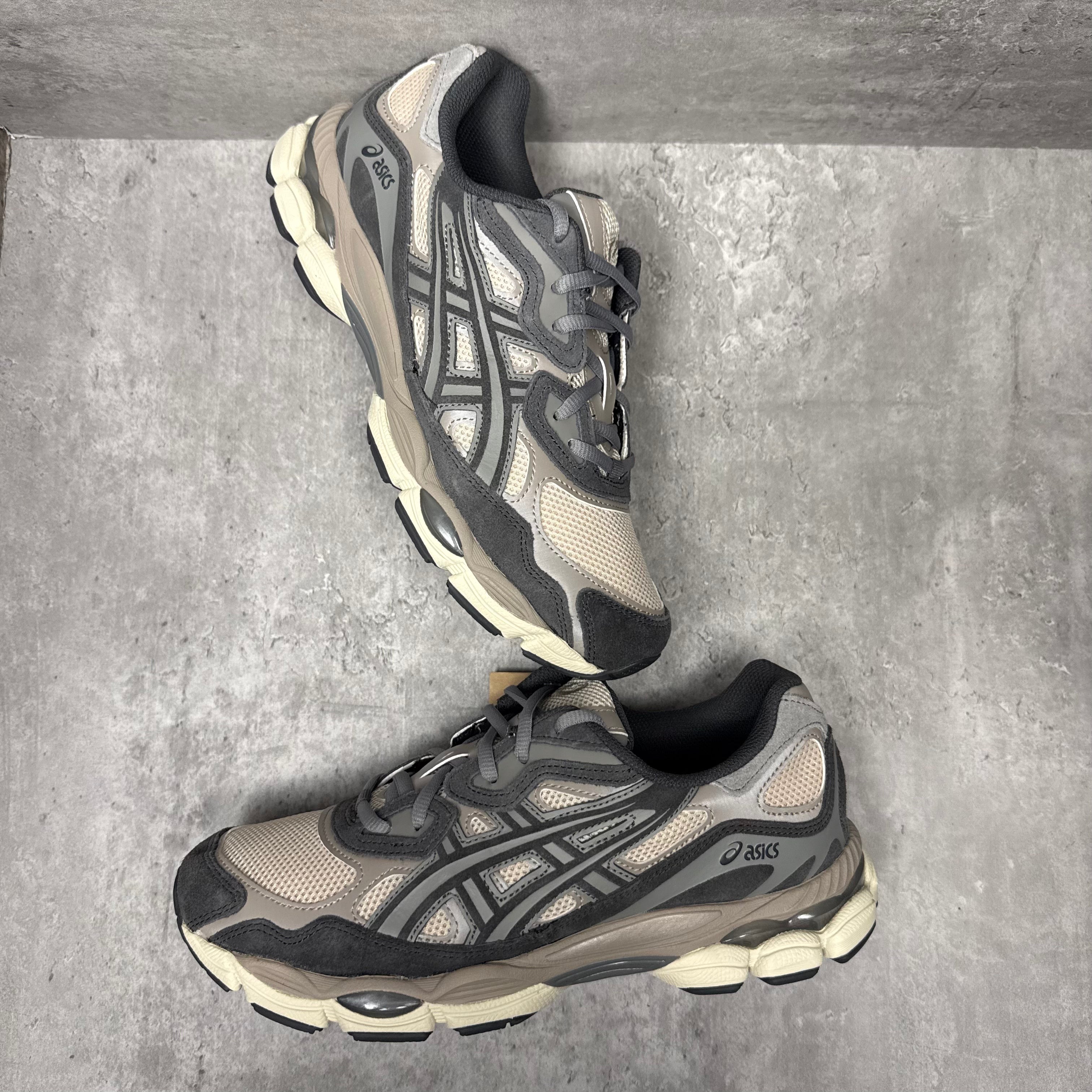 ASICS Gel NYC Oatmeal / Obsidian