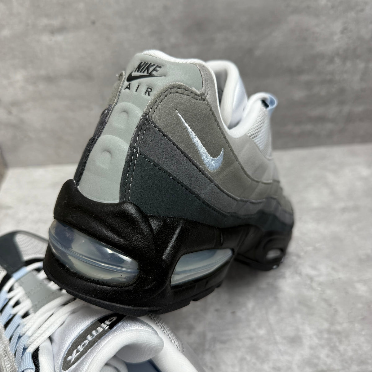 Nike Air Max 95 'Blue Tint ‘Big Bubble’ 2025' - Cheshire Creps