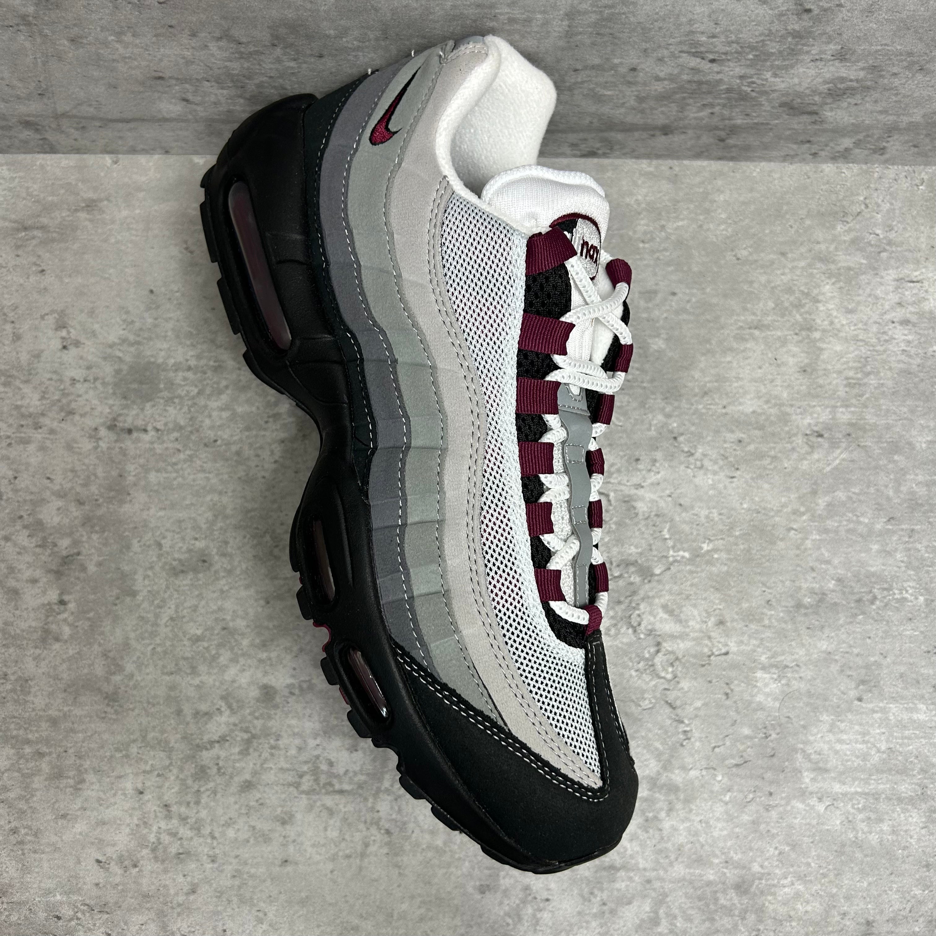 Nike Air Max 95 Dark Beetroot - Cheshire Creps