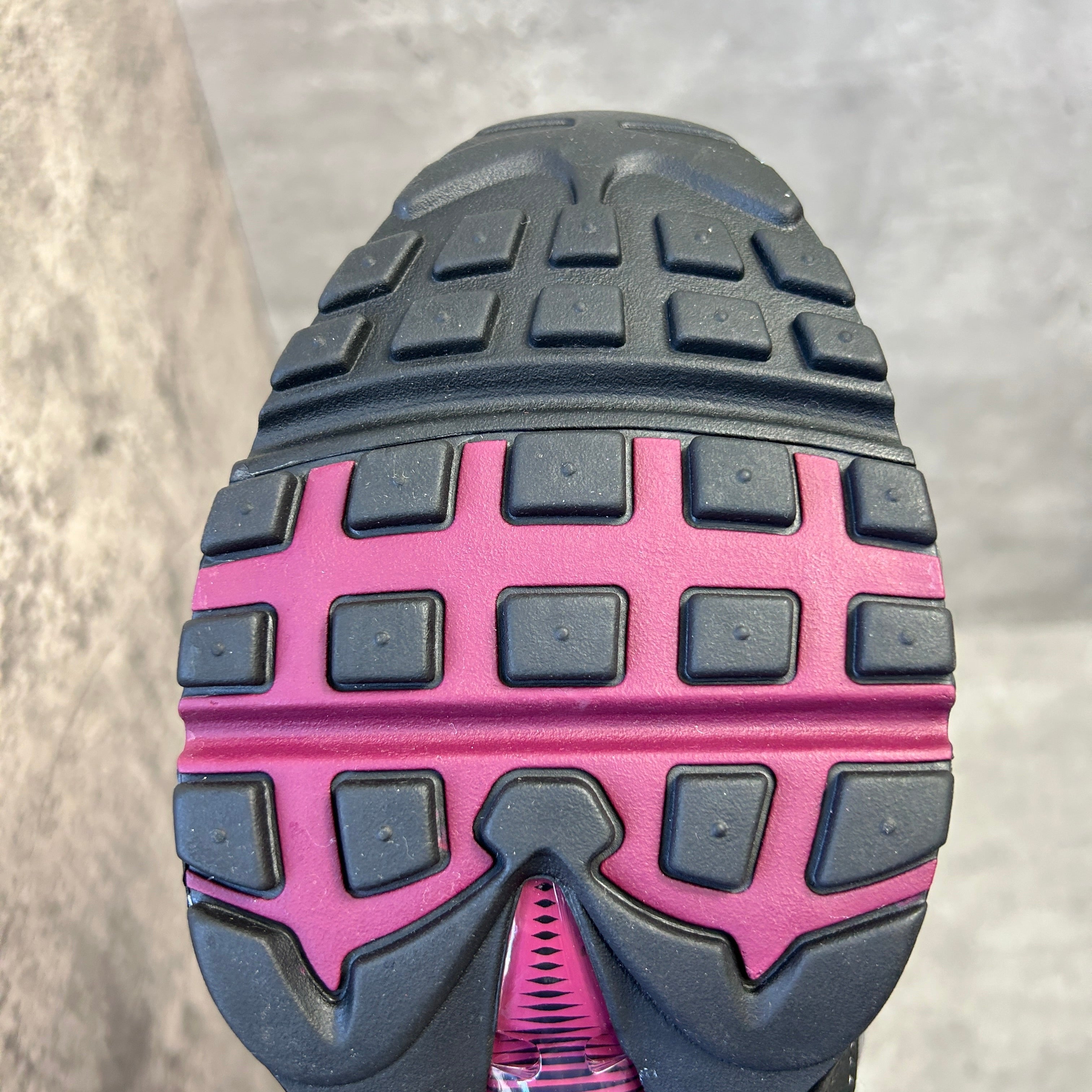 Nike Air Max 95 Dark Beetroot - Cheshire Creps