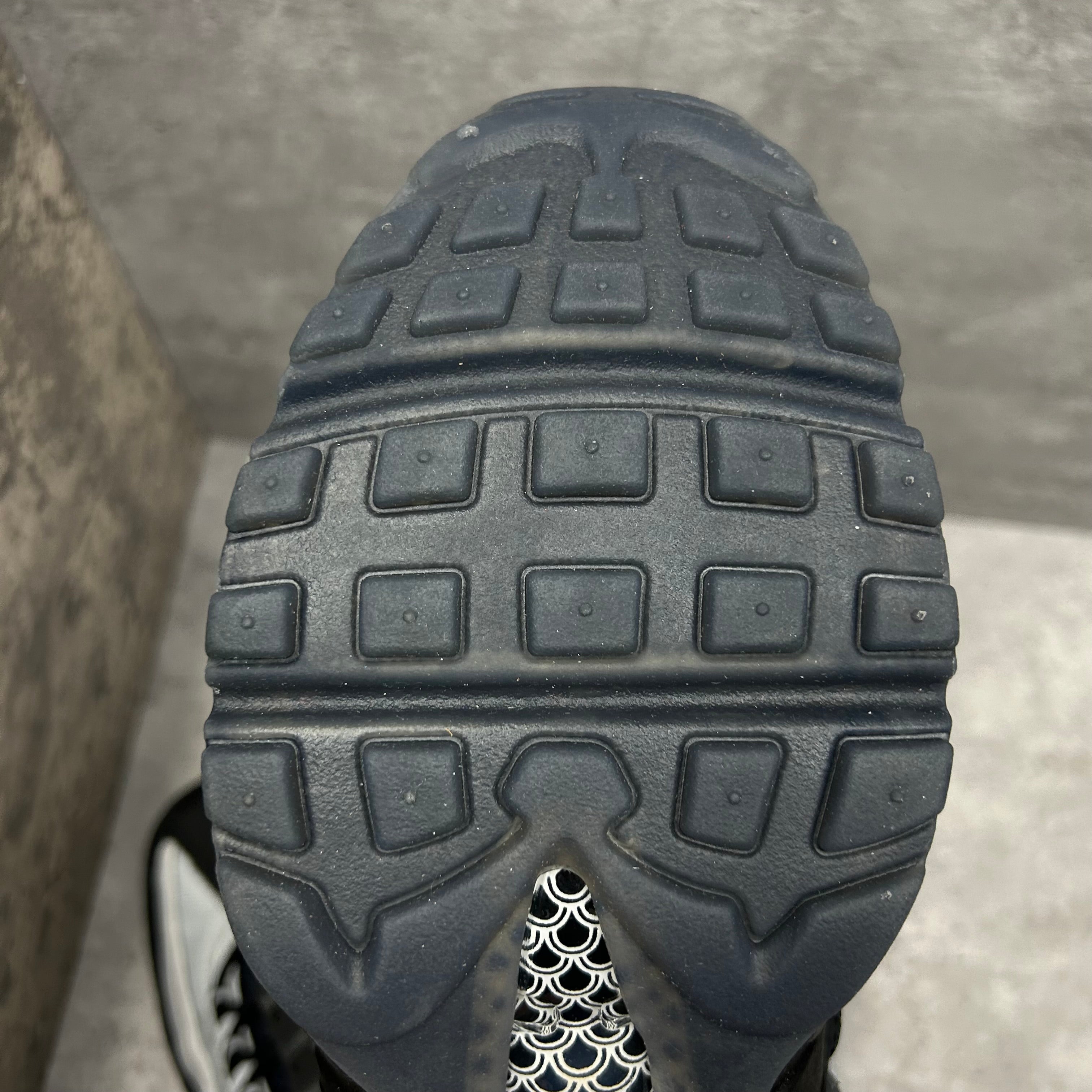 Nike Air Max 95 Koi Fishscale - Cheshire Creps