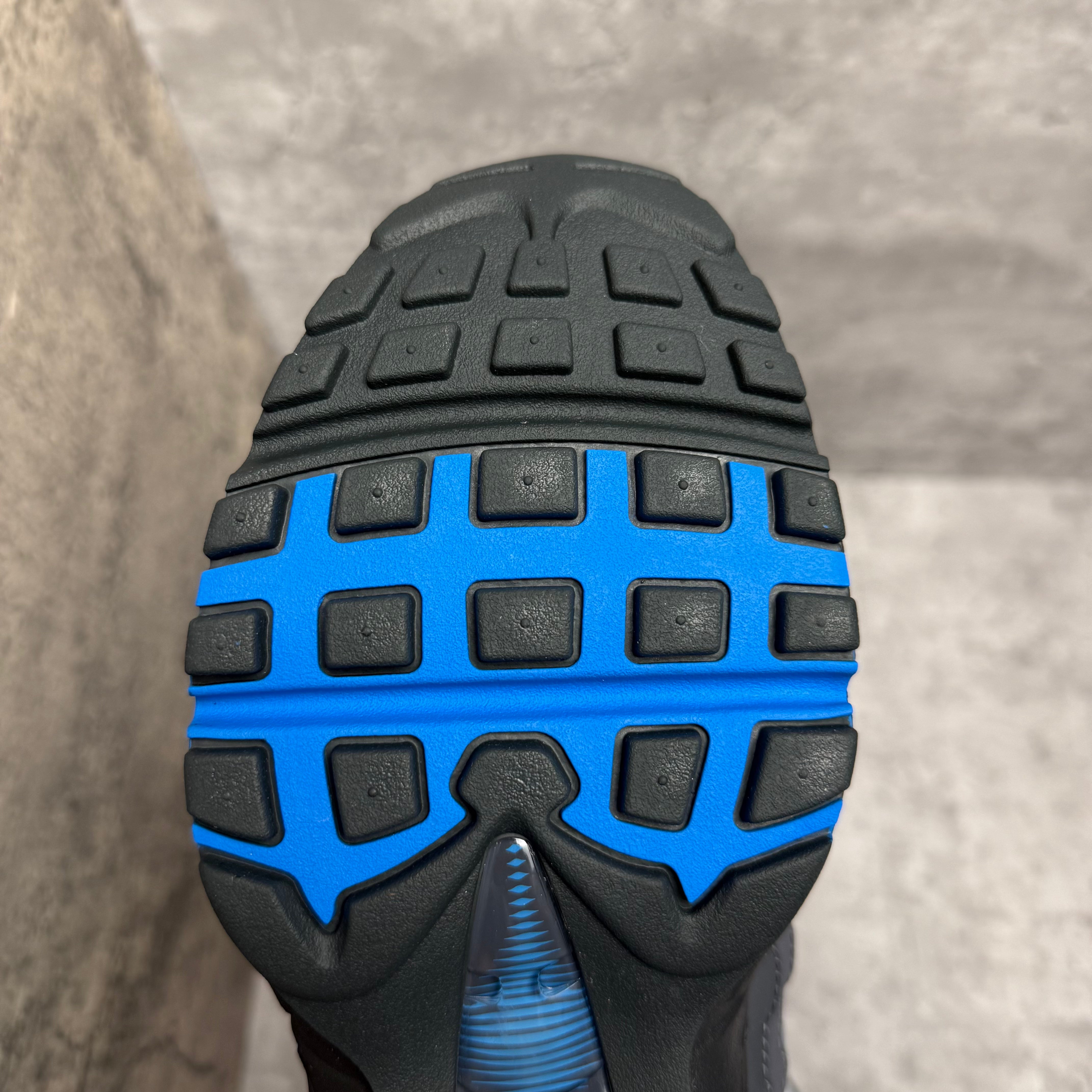 Nike Airmax 95 Apple Blue - Cheshire Creps