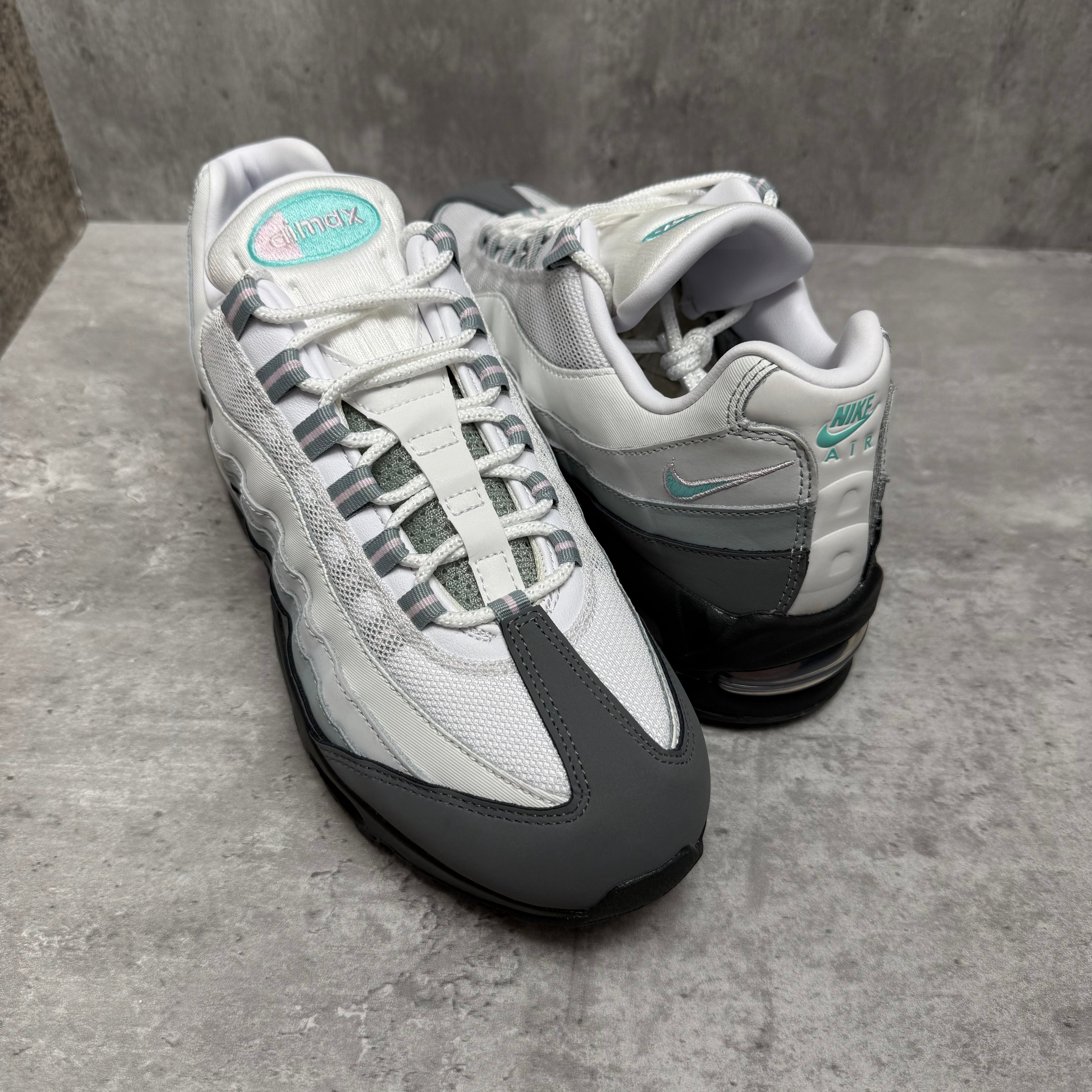 Nike Airmax 95 Apple Pink - Cheshire Creps