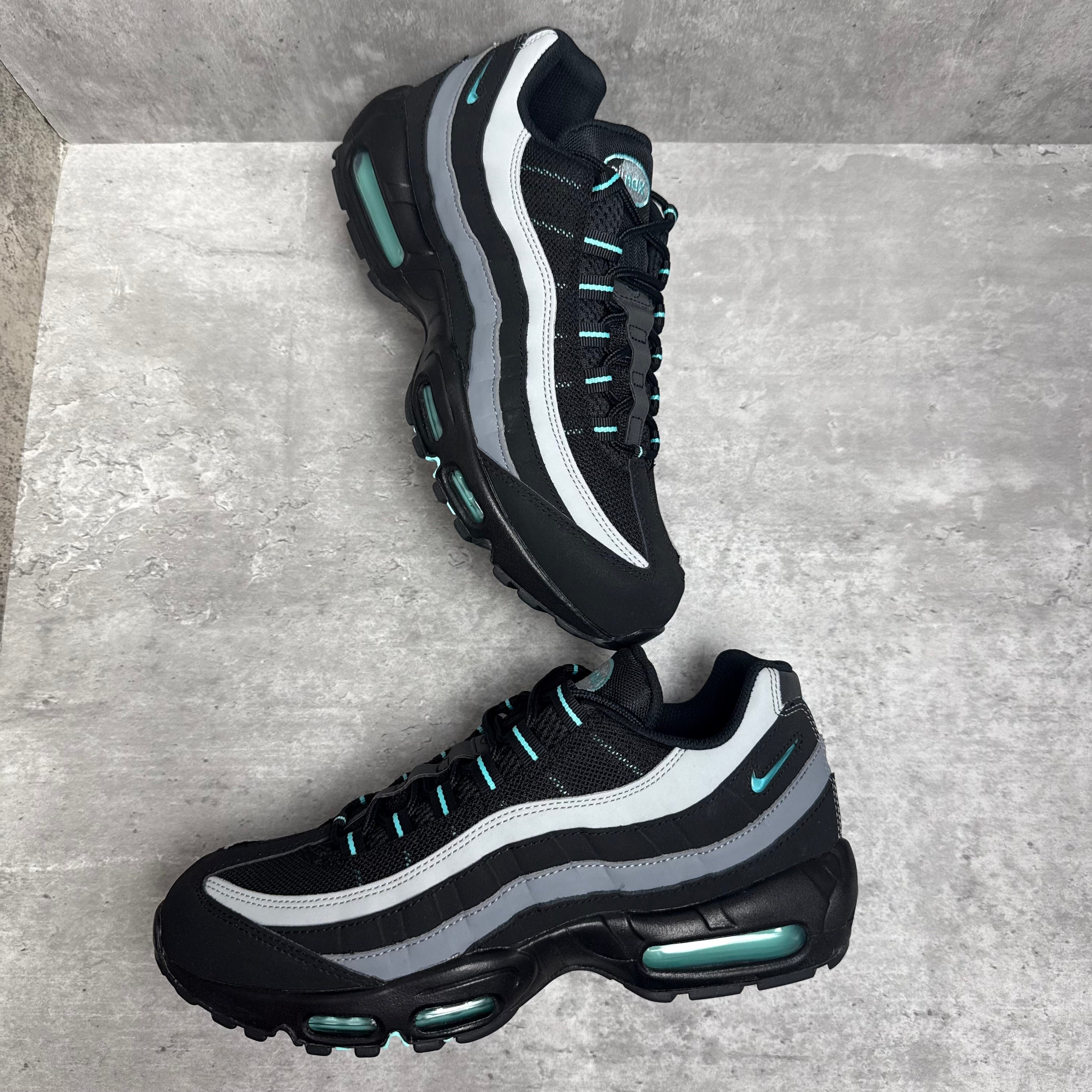Nike Airmax 95 Aurora Green - Cheshire Creps