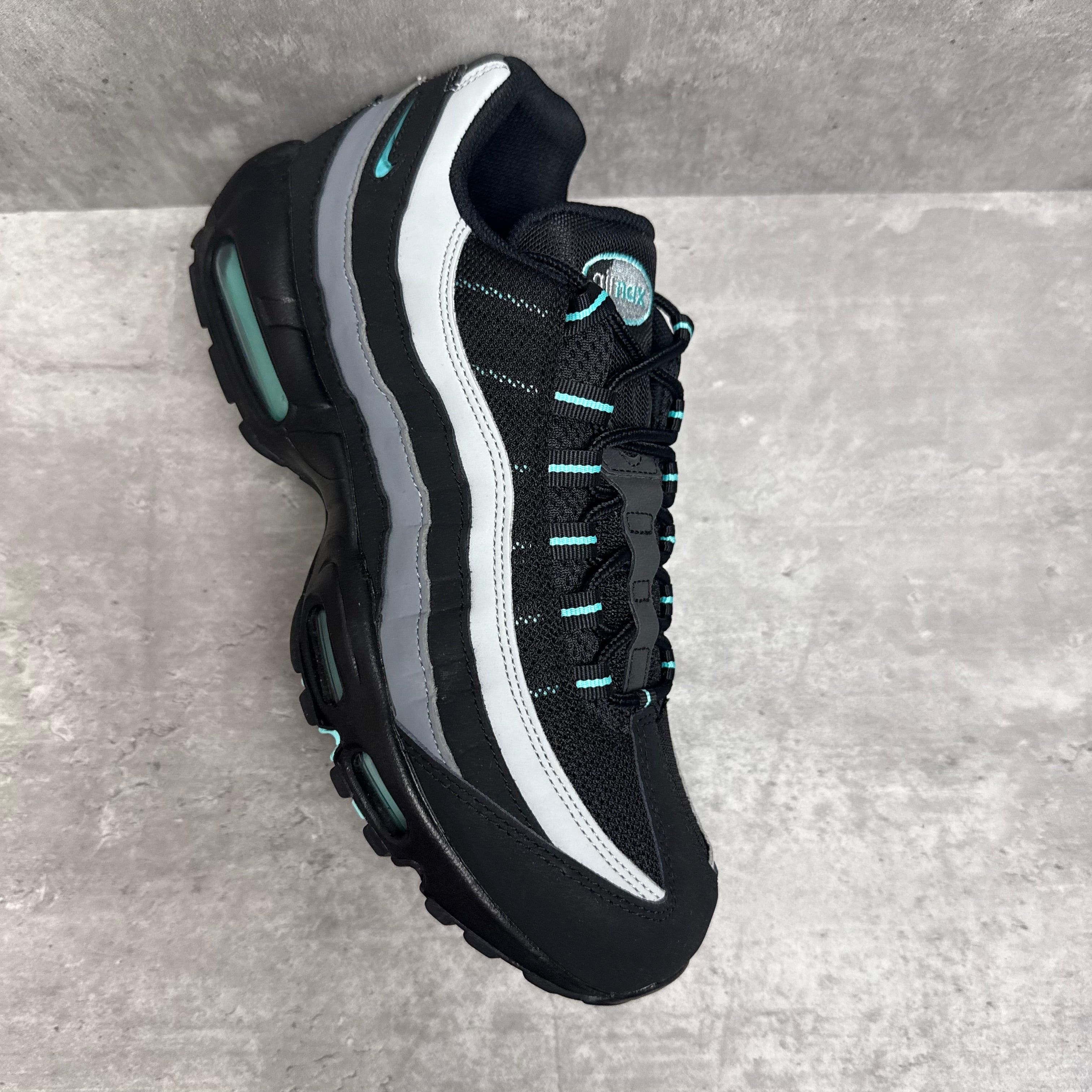 Nike Airmax 95 Aurora Green - Cheshire Creps