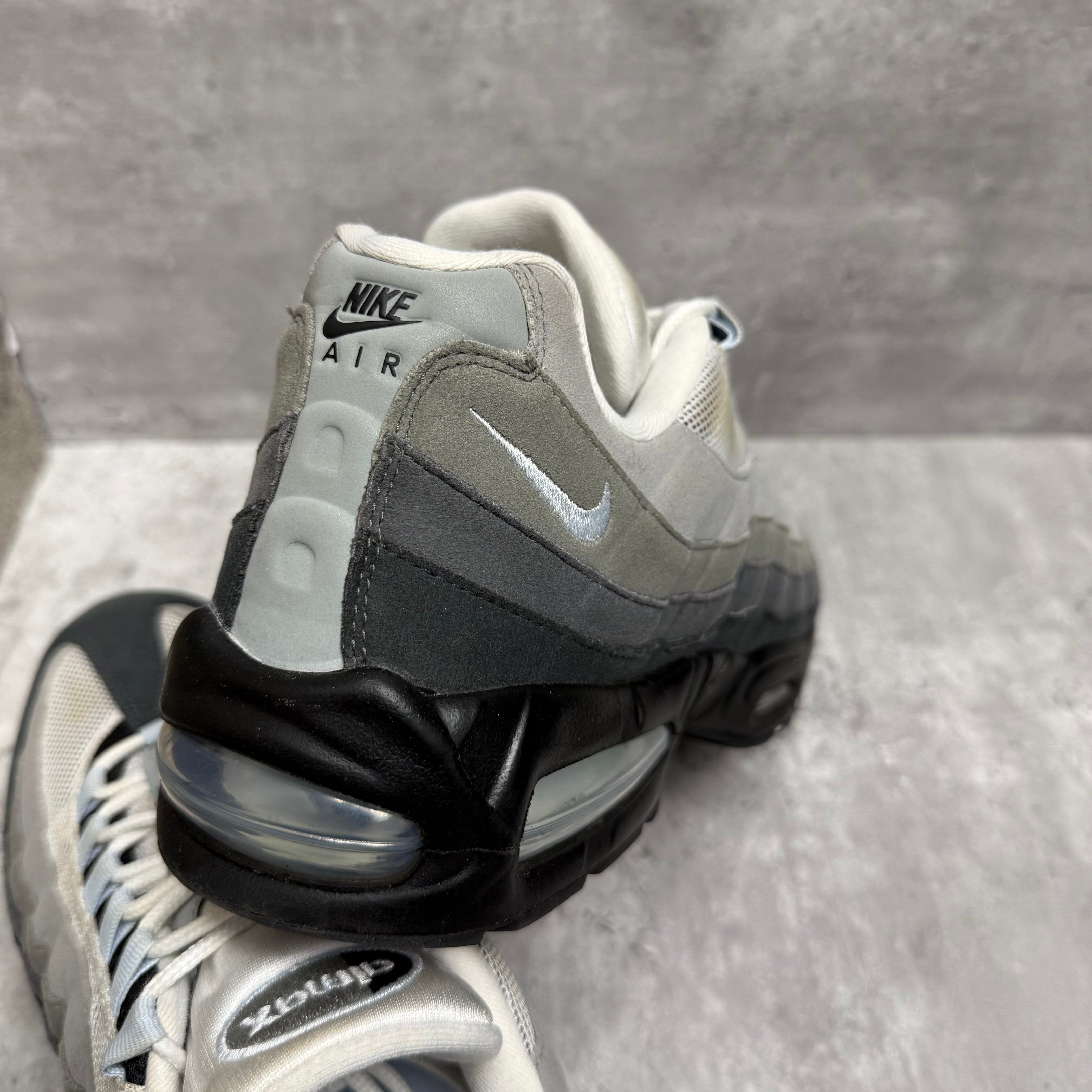 Nike Airmax 95 Blue Tint - Cheshire Creps