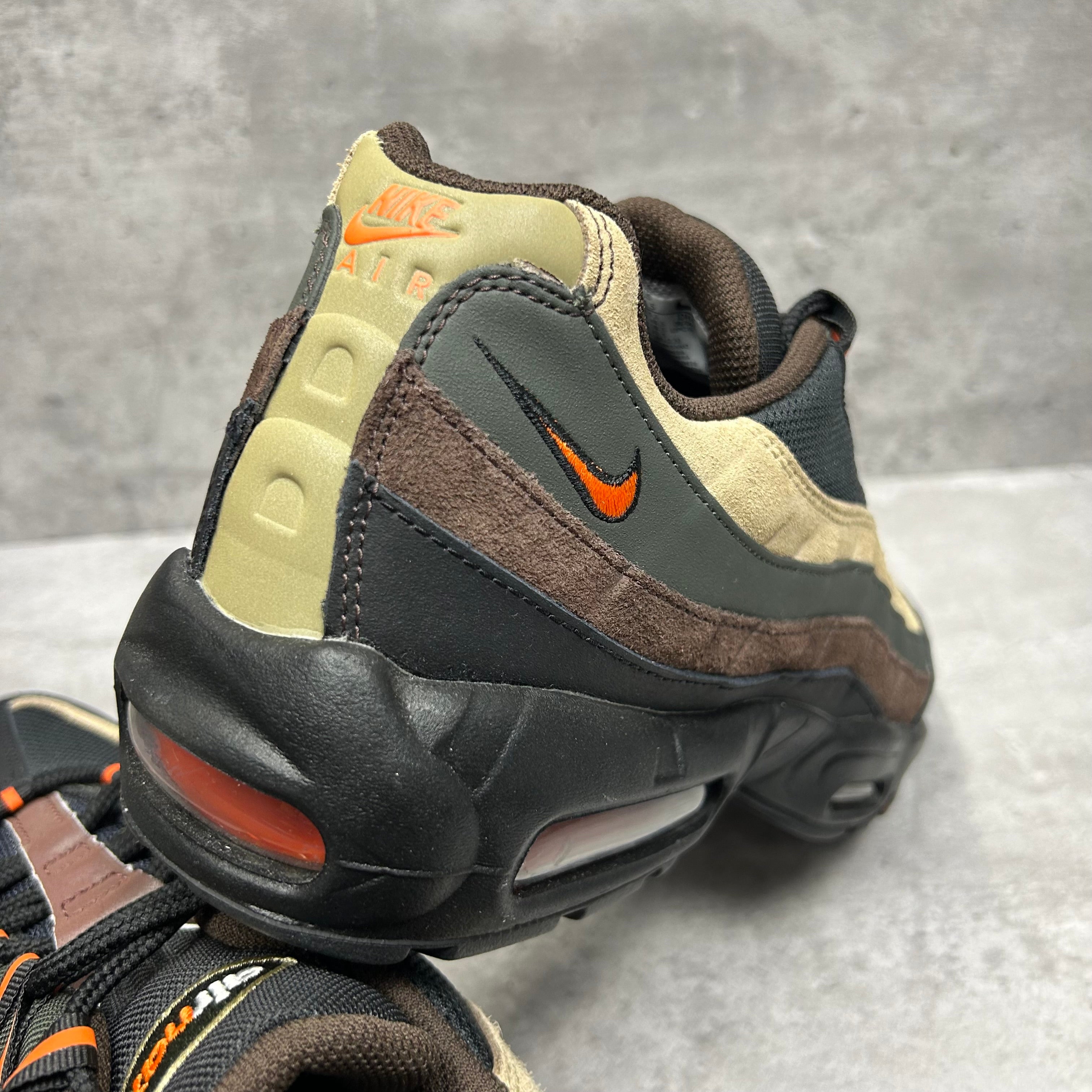 Nike Airmax 95 Dark Army - Cheshire Creps