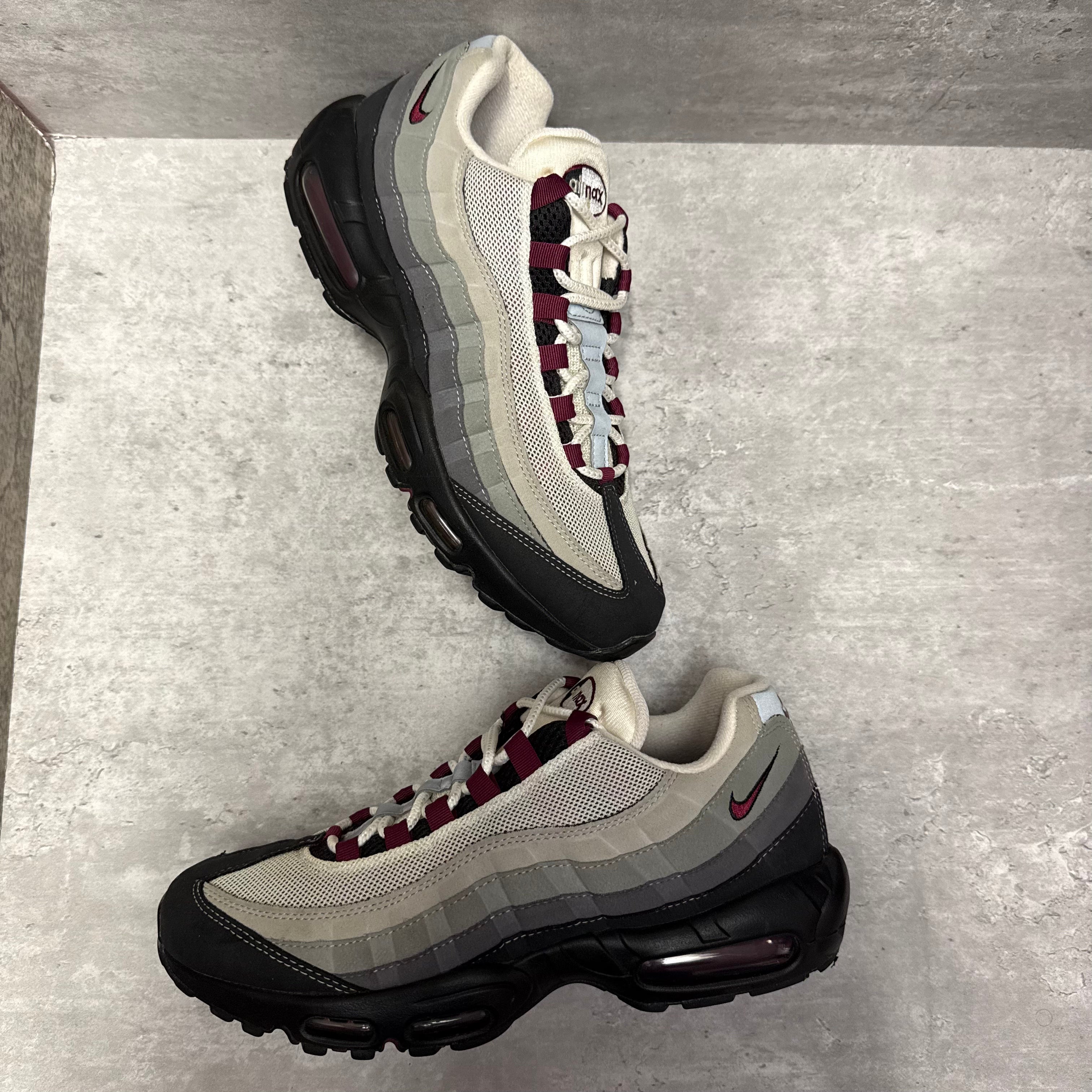 Nike Airmax 95 Dark Beetroot - Cheshire Creps