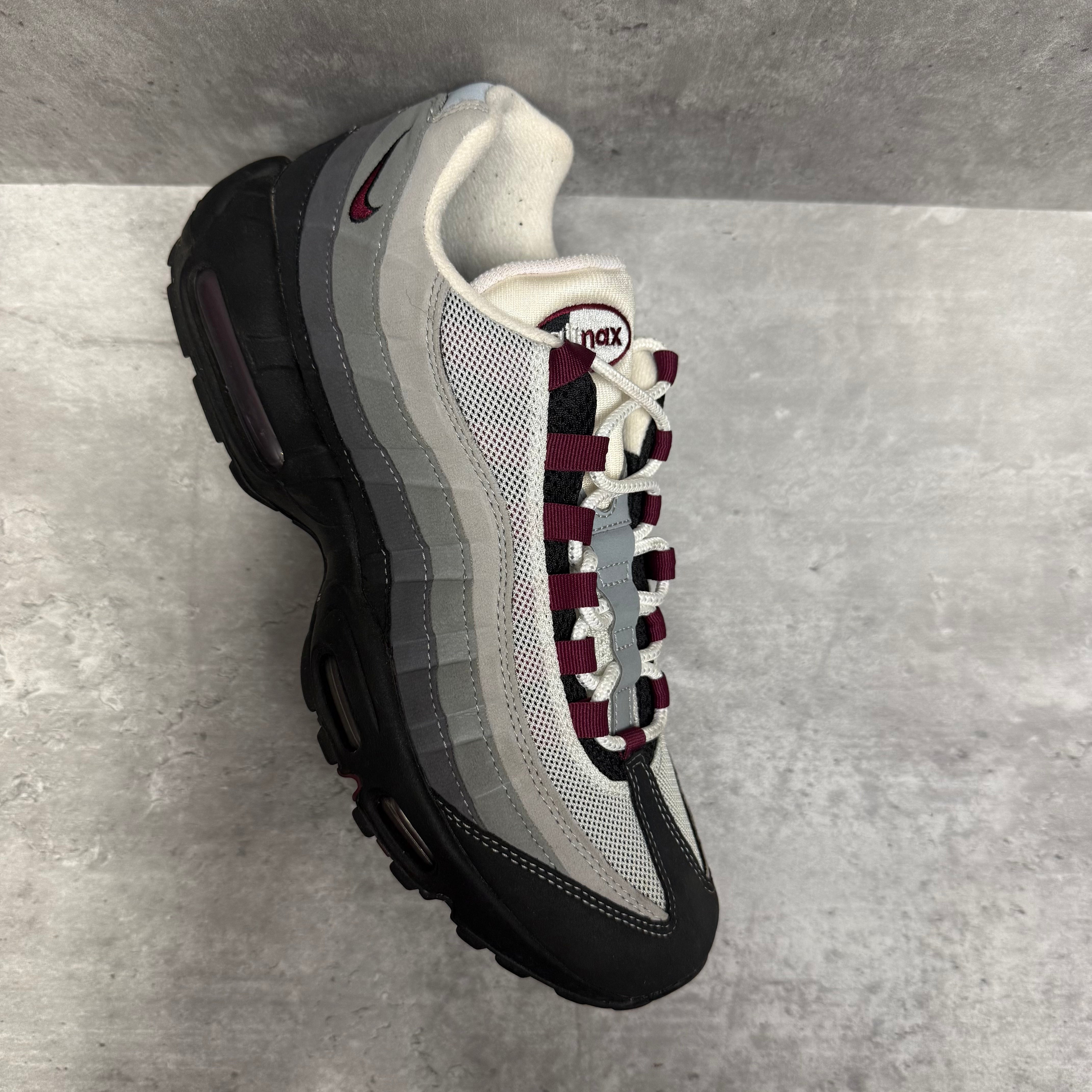 Nike Airmax 95 Dark Beetroot - Cheshire Creps