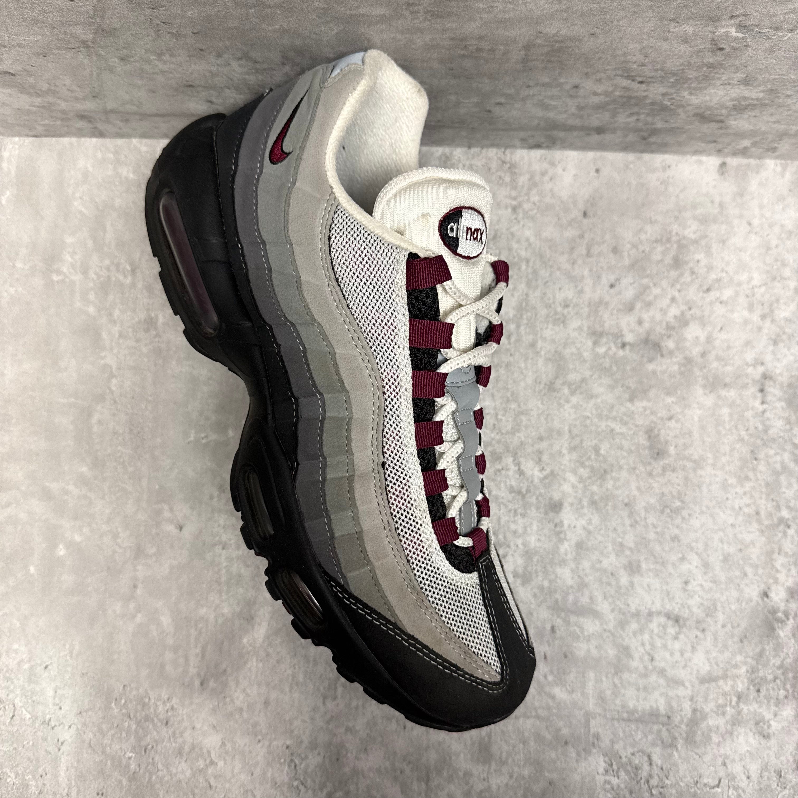 Nike Airmax 95 Dark Beetroot - Cheshire Creps