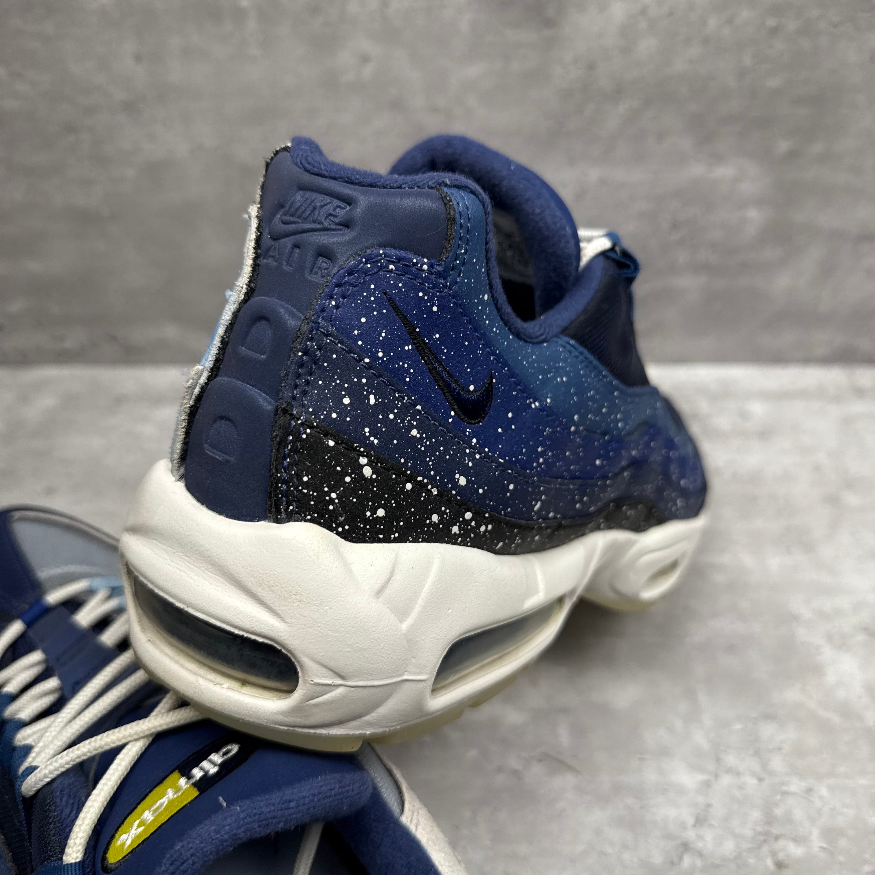 Nike Airmax 95 Day and Night - Cheshire Creps