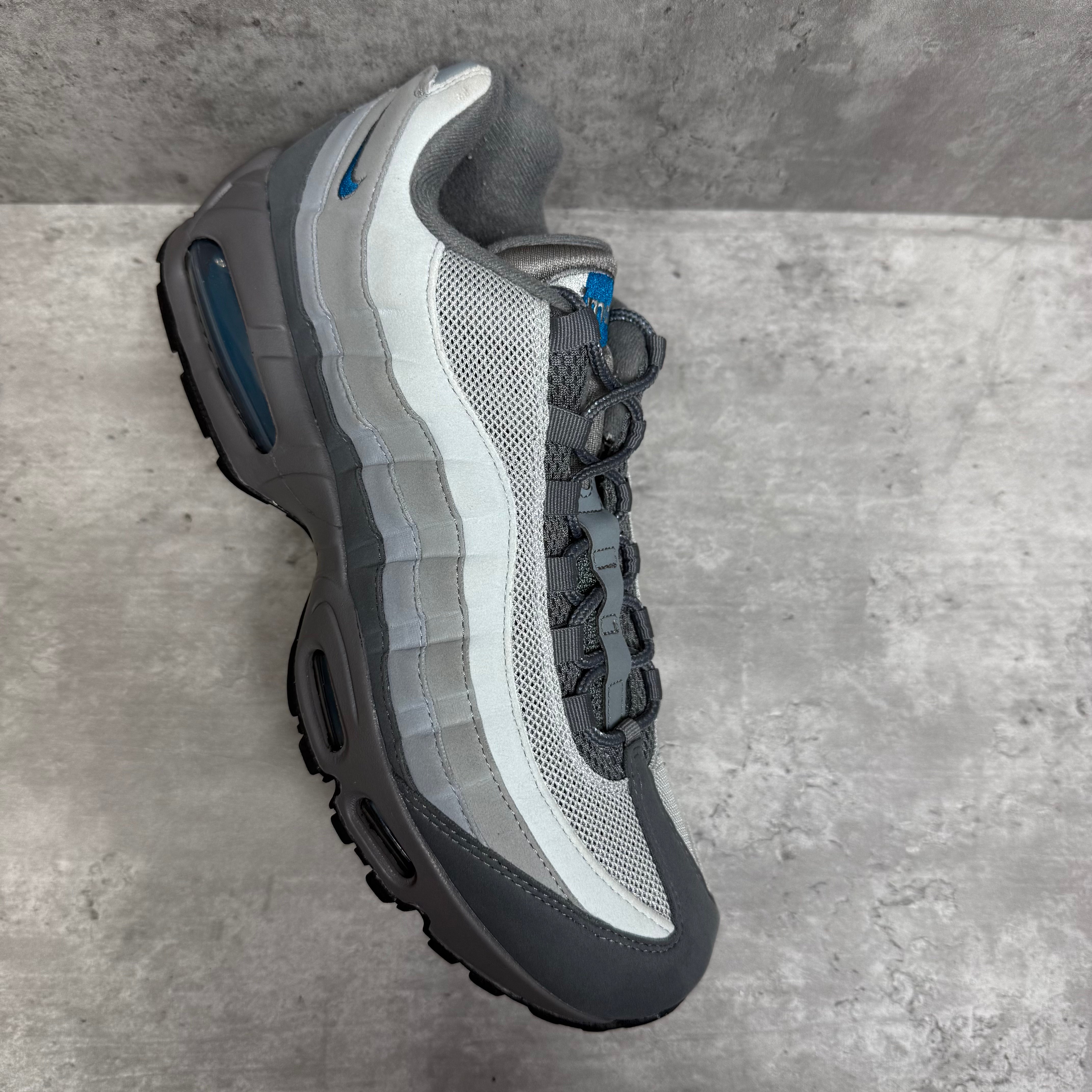 Nike Airmax 95 Grey Abyss - Cheshire Creps