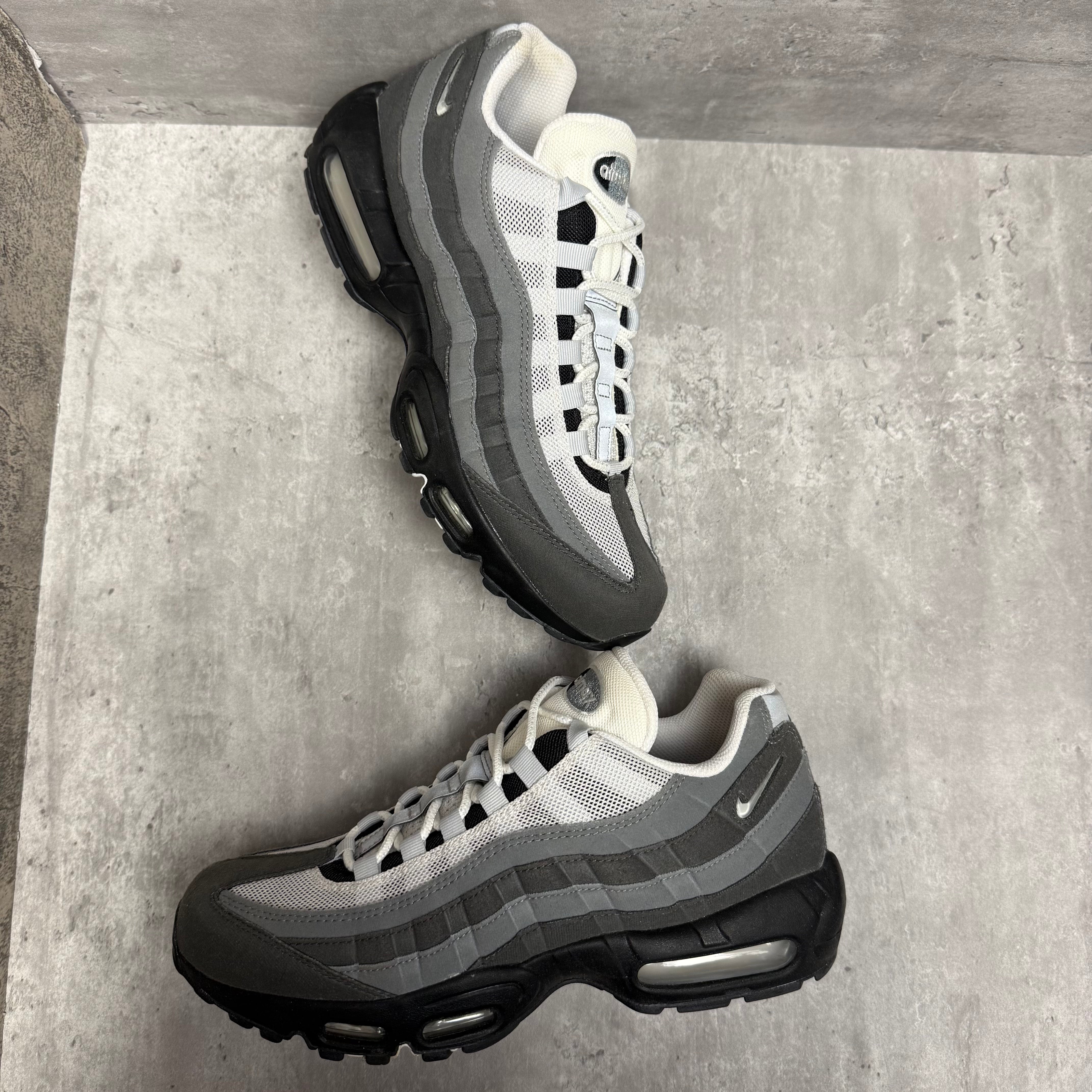 Nike Airmax 95 Grey Jewel - Cheshire Creps
