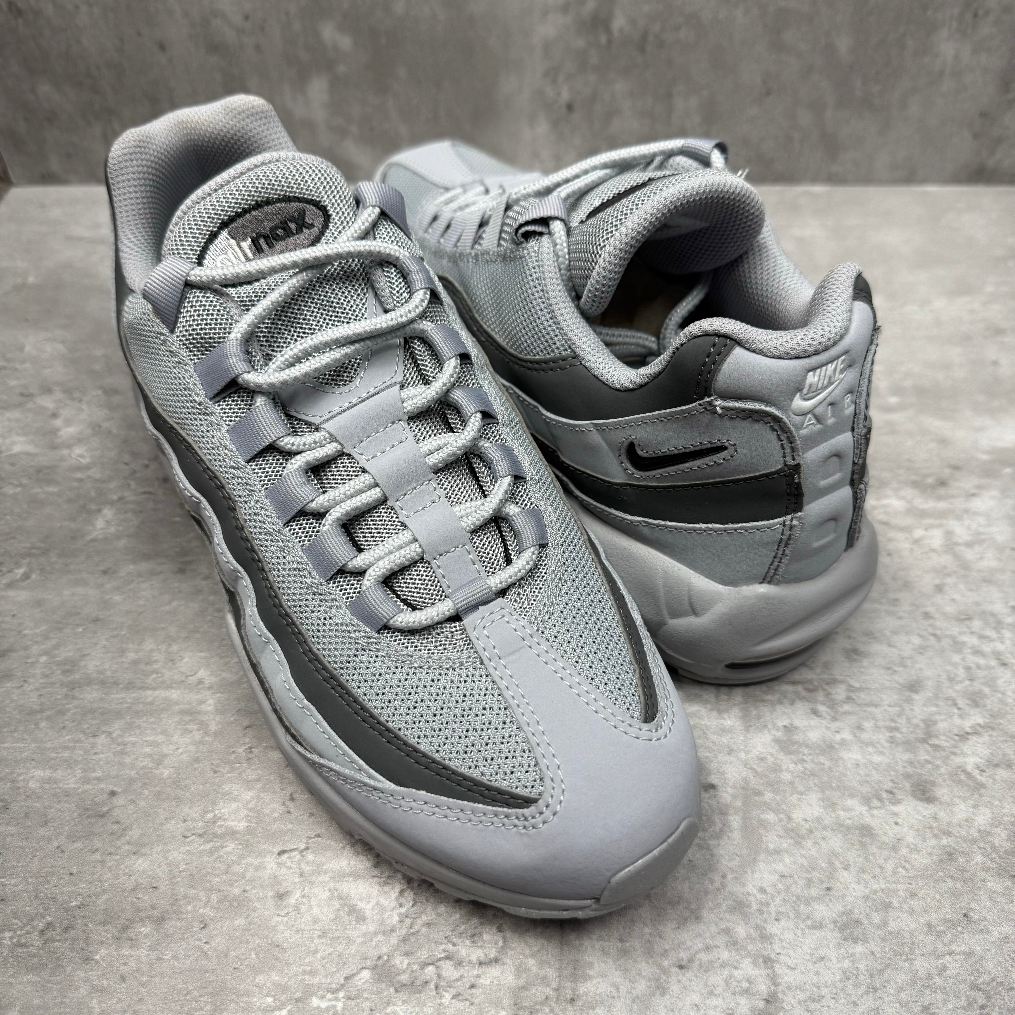 Nike Airmax 95 Greyscale - Cheshire Creps
