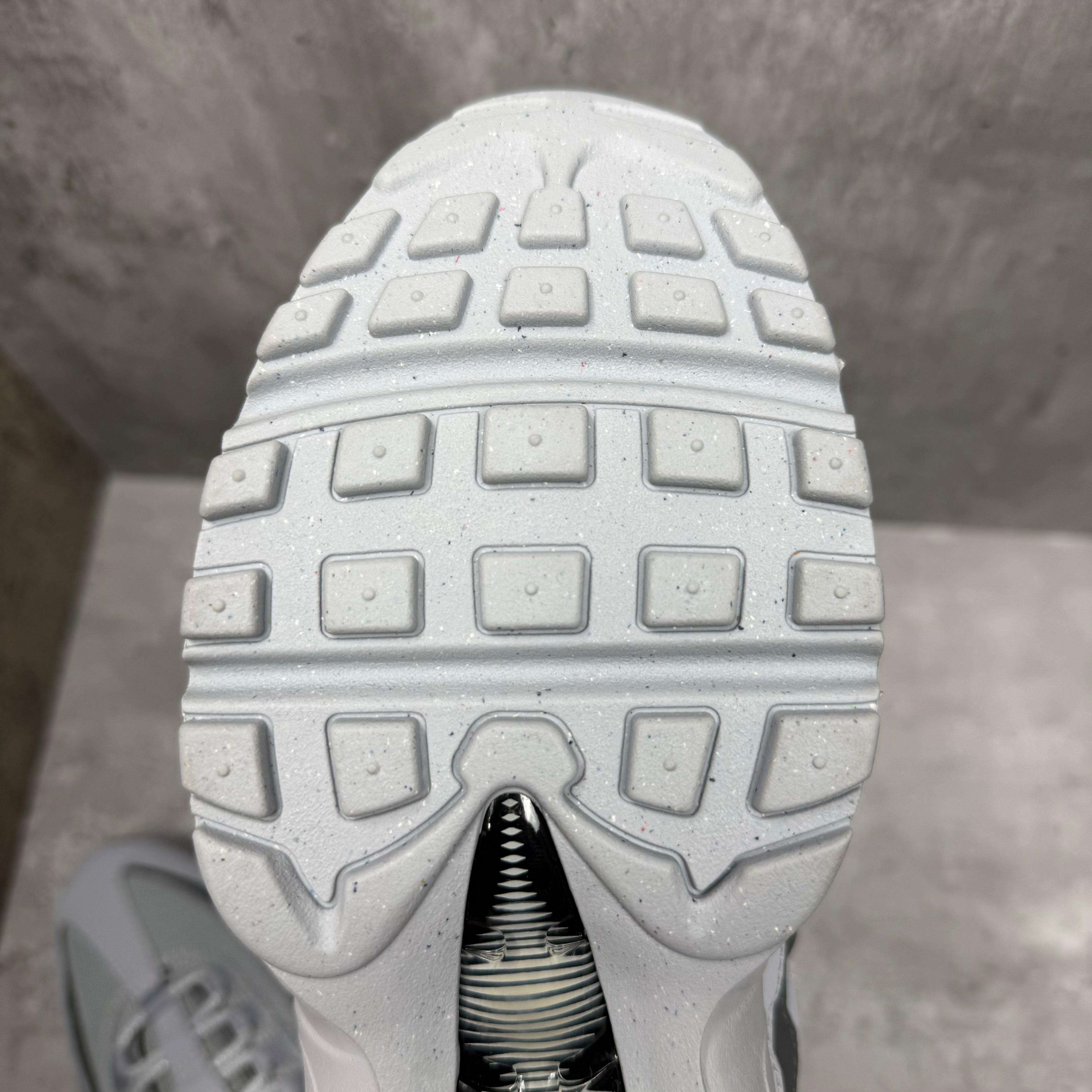 Nike Airmax 95 Greyscale - Cheshire Creps