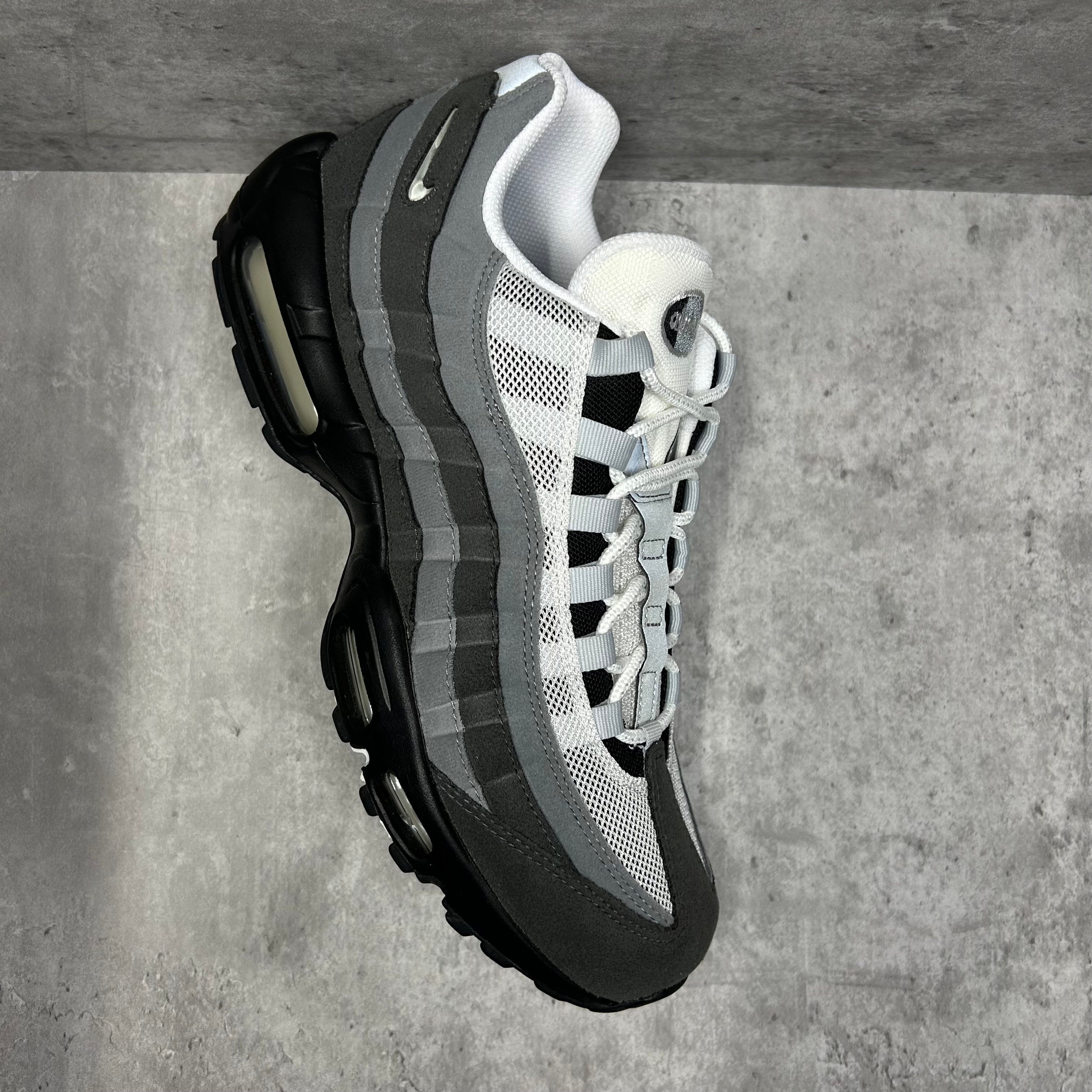 Nike Airmax 95 Greyscale Jewel - Cheshire Creps