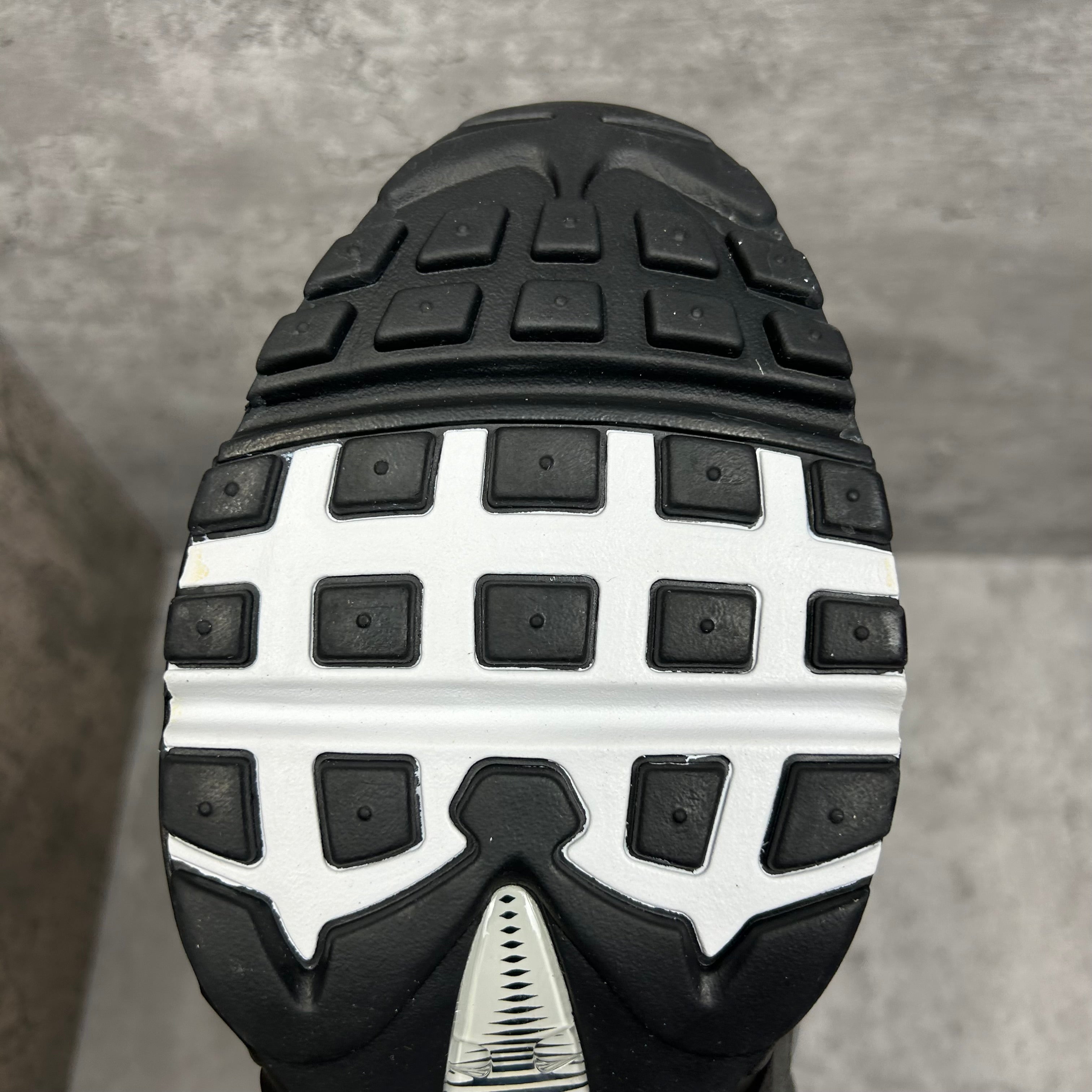 Nike Airmax 95 Greyscale Jewel - Cheshire Creps