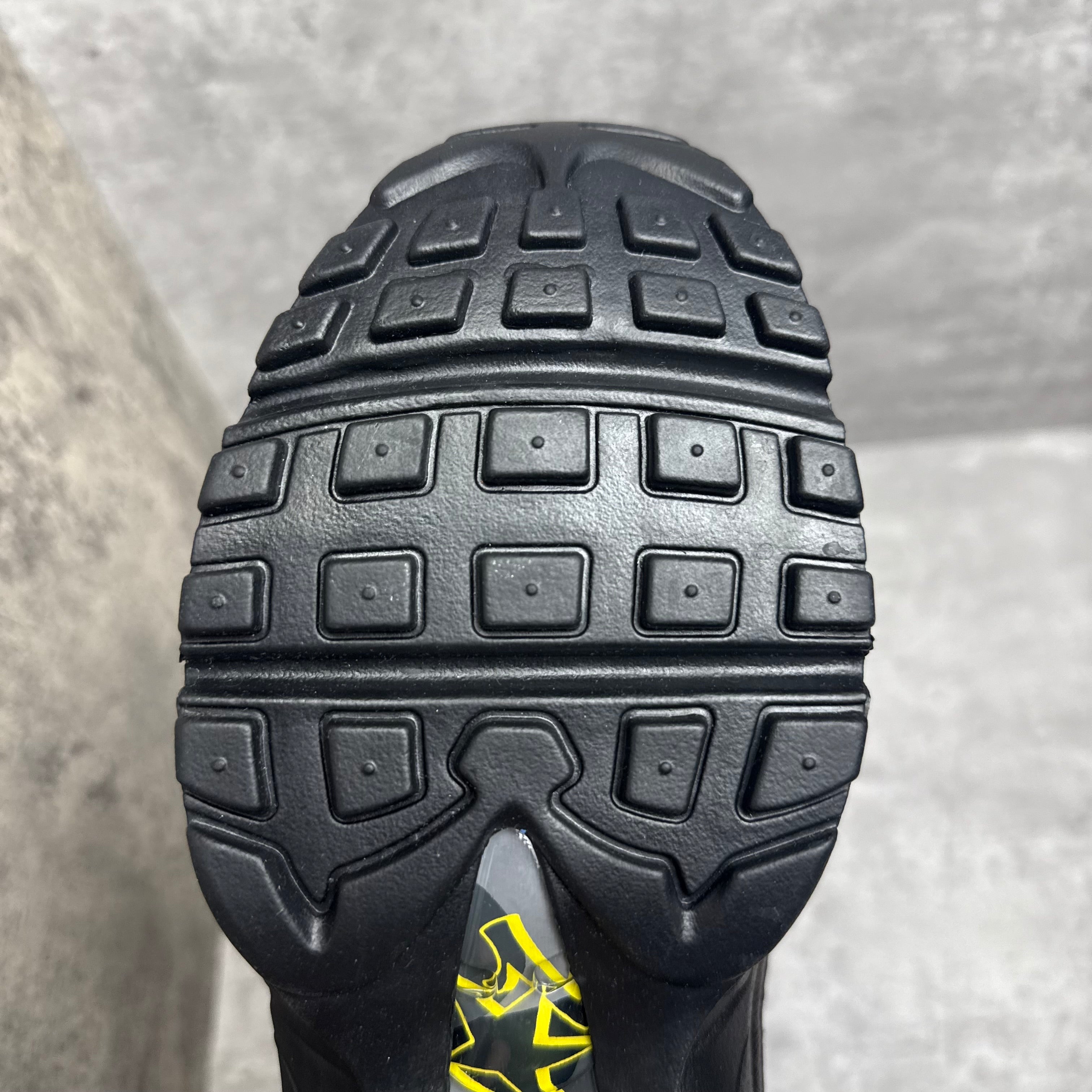 Nike Airmax 95 Honey Black - Cheshire Creps