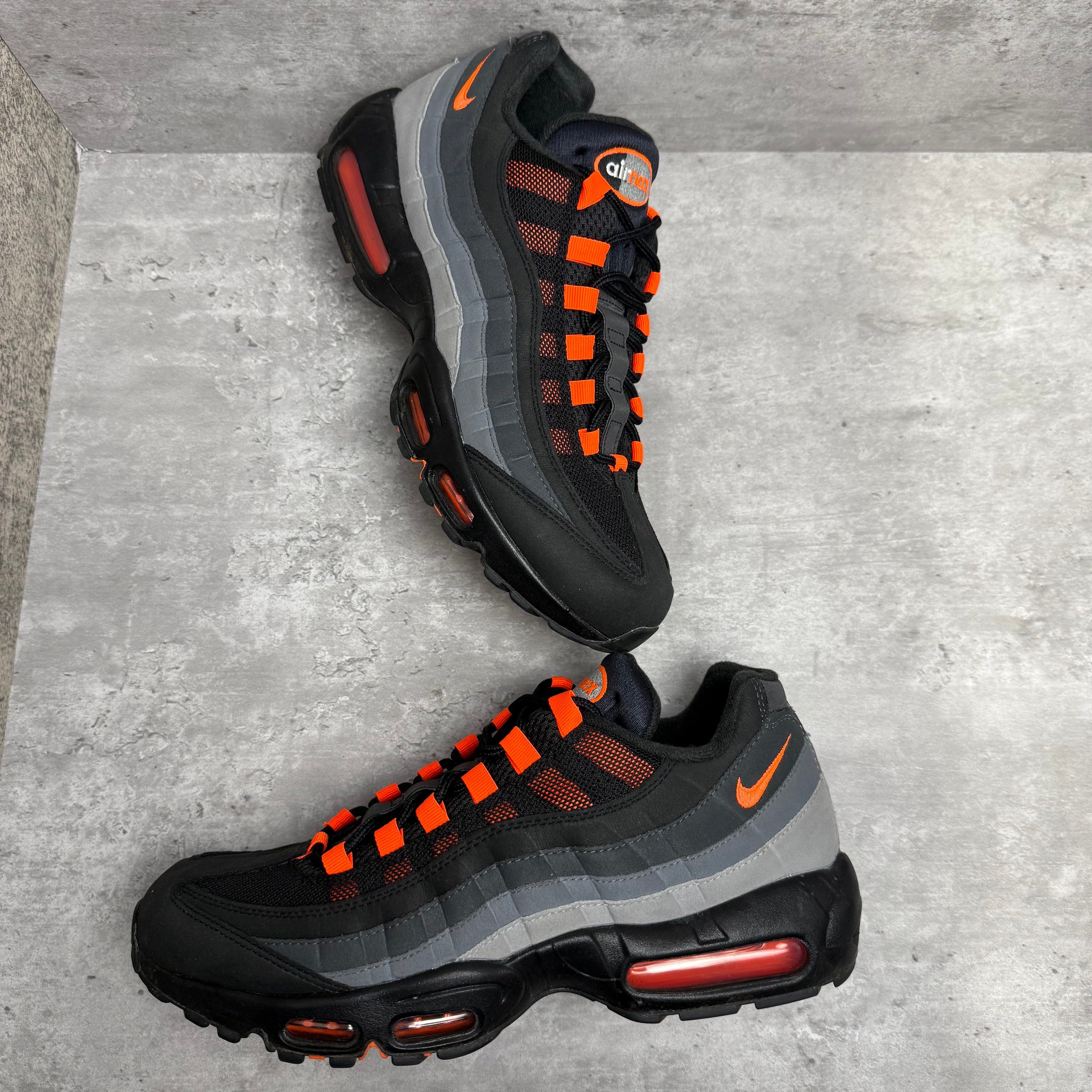 Nike Airmax 95 Hyper Crimson - Cheshire Creps