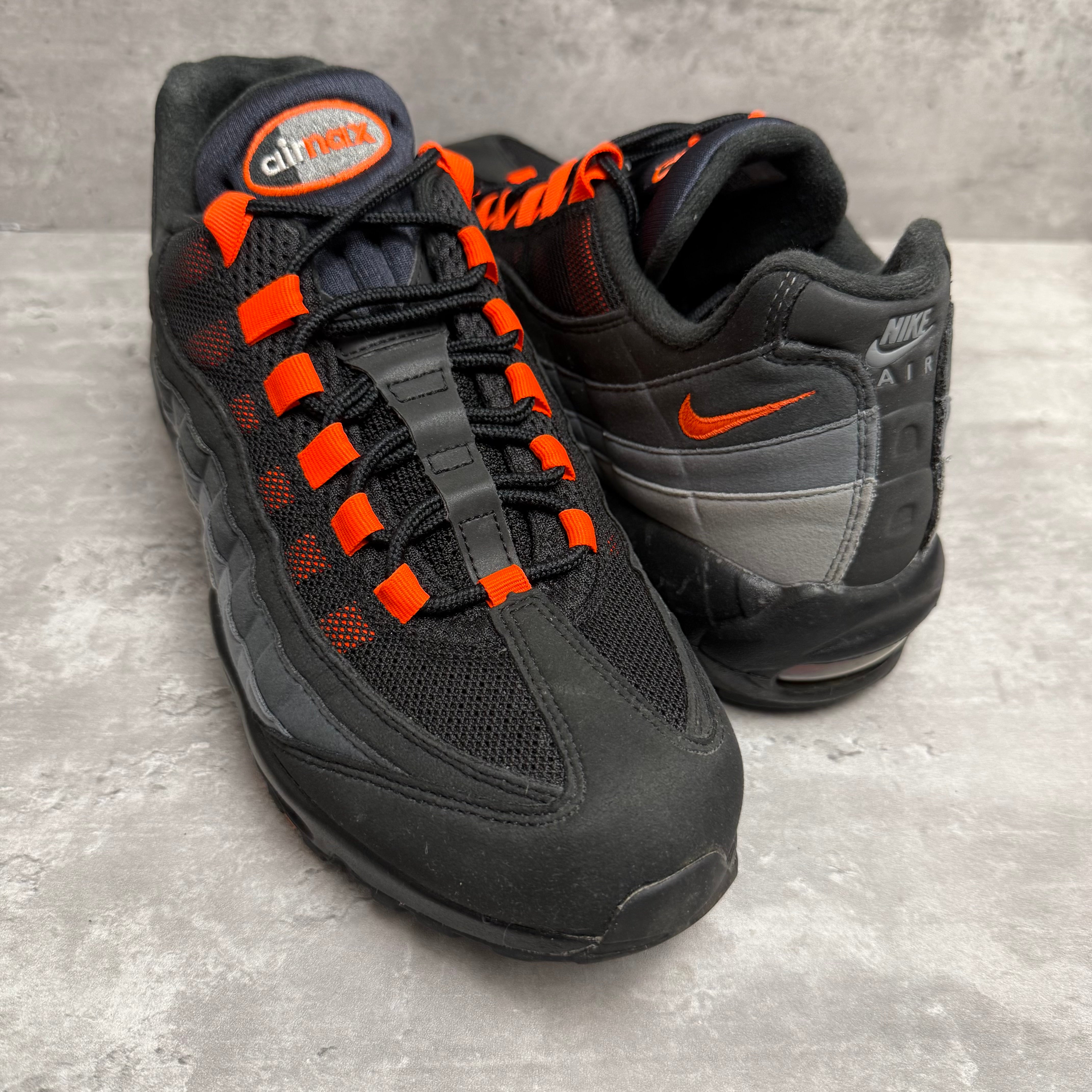 Nike Airmax 95 Hyper Crimson - Cheshire Creps