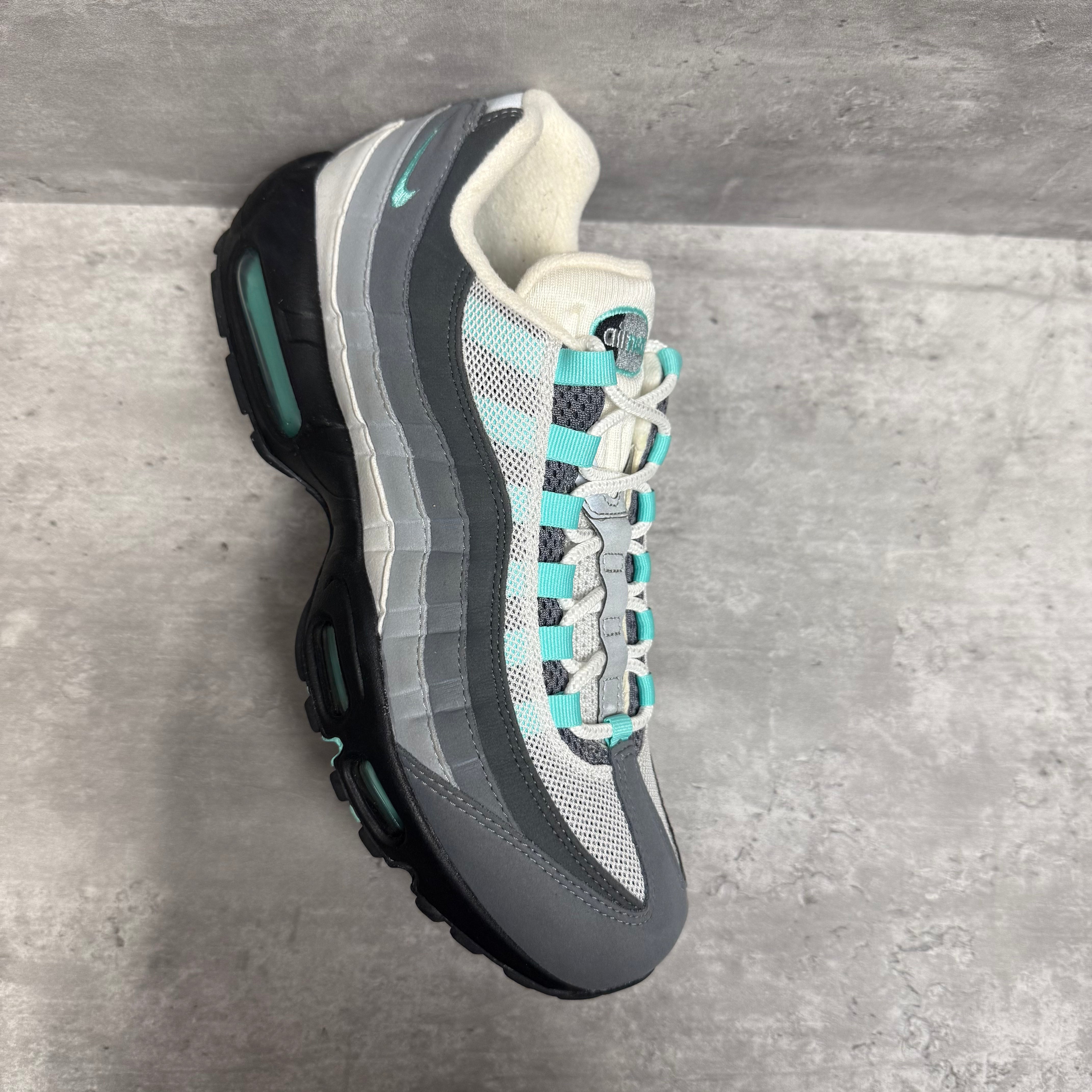Nike Airmax 95 Hyper Turquoise - Cheshire Creps