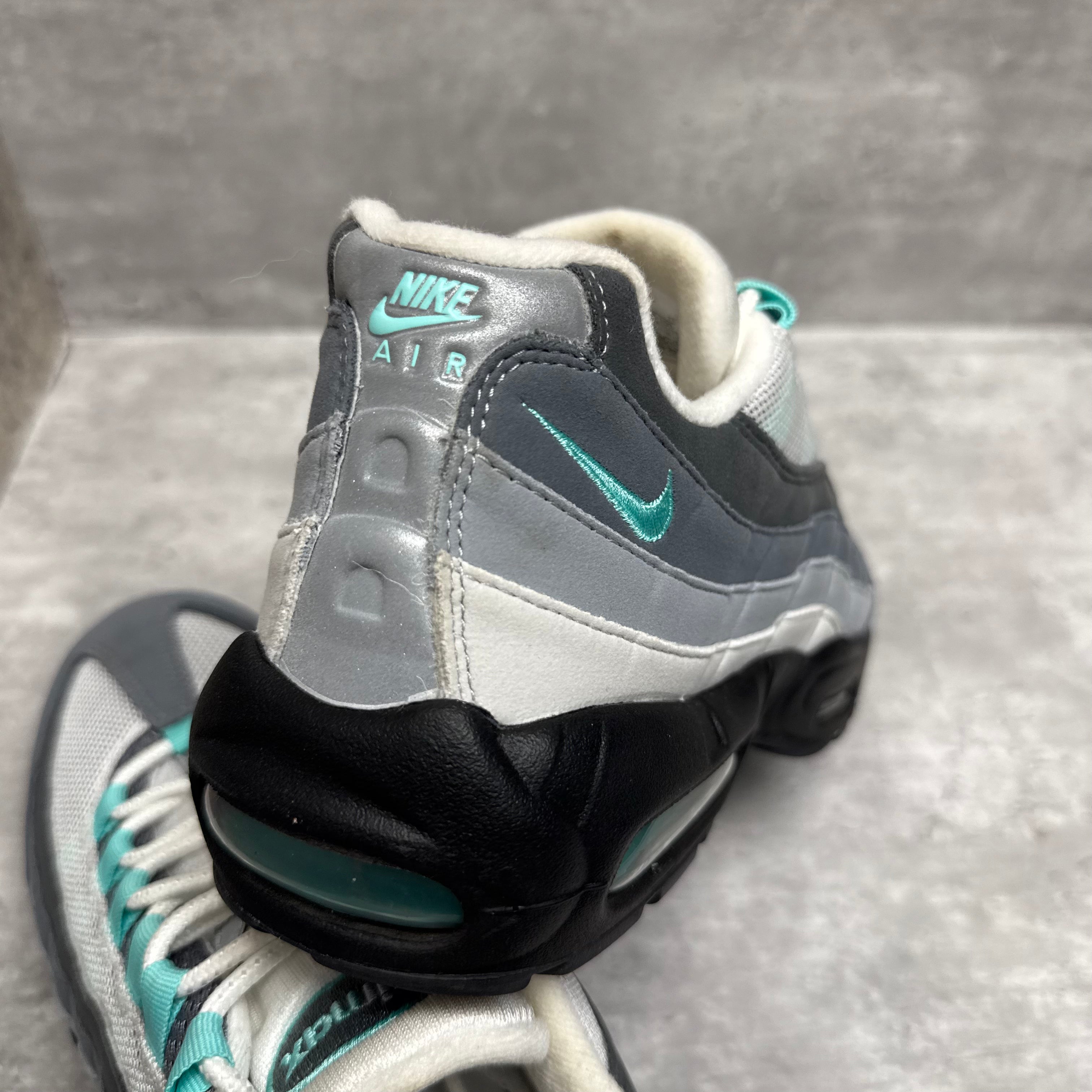 Nike Airmax 95 Hyper Turquoise - Cheshire Creps