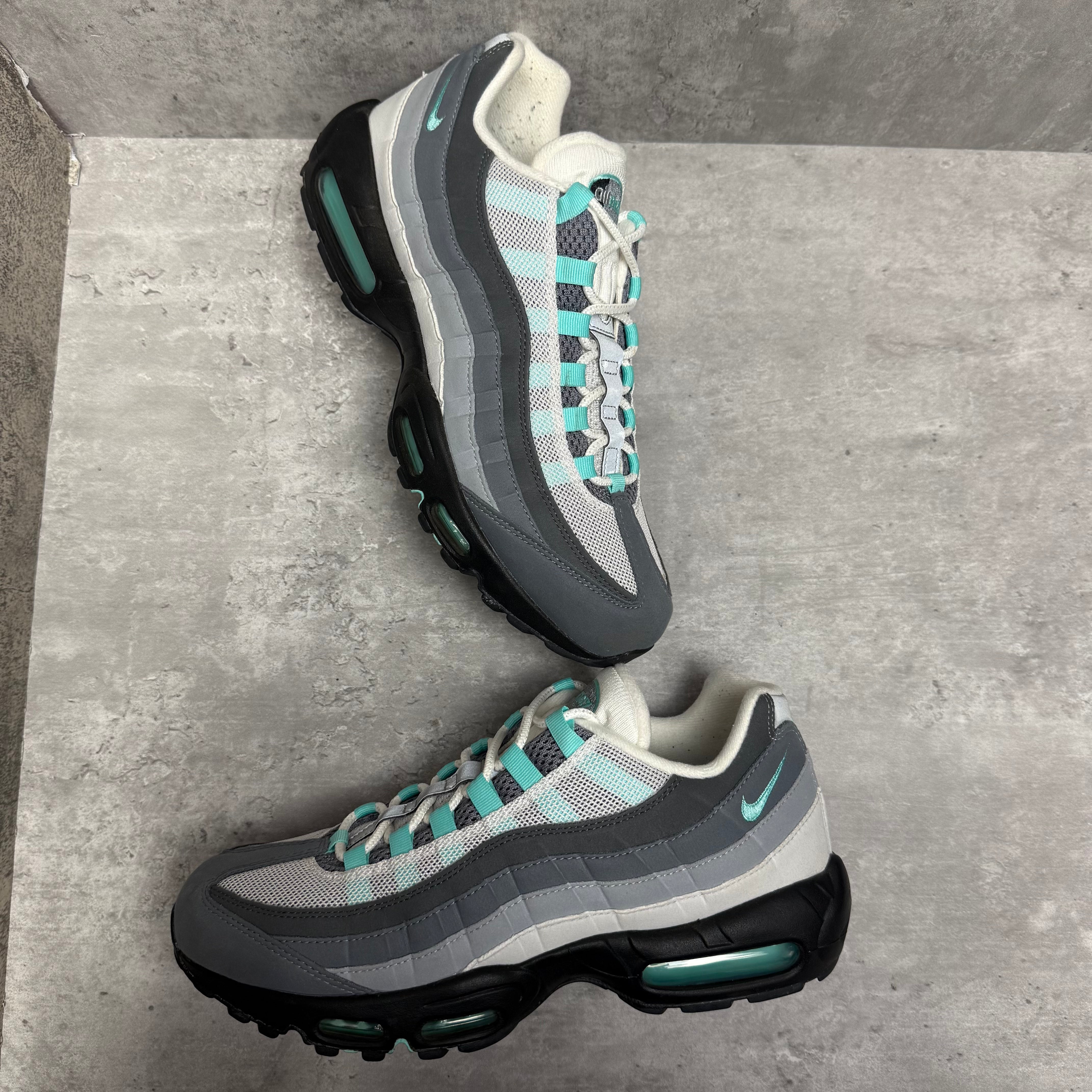 Nike Airmax 95 Hyper Turquoise - Cheshire Creps