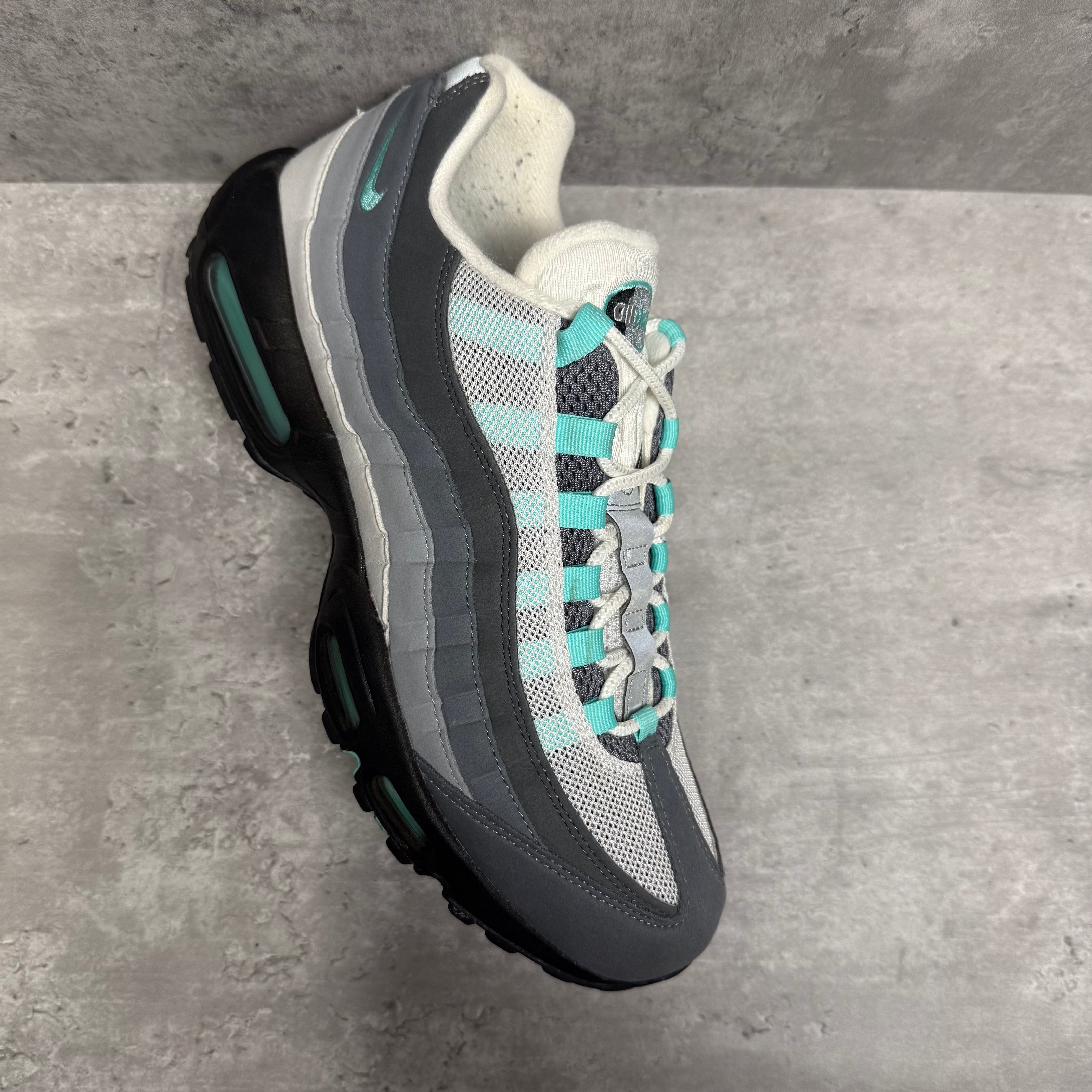Nike Airmax 95 Hyper Turquoise - Cheshire Creps